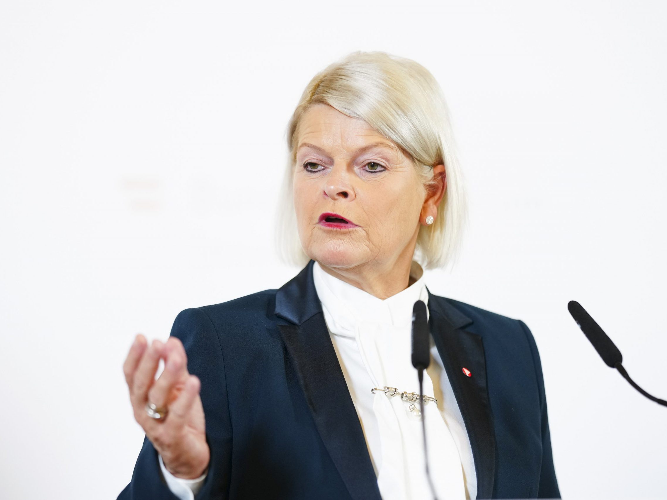 Truppe erhielt TCN am Montag von Tanner. Truppe erhielt TCN am Montag von Tanner.