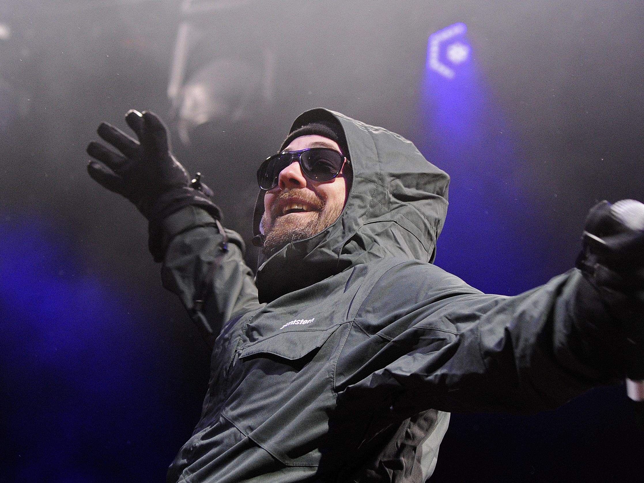 Rapper Sido bangt um sein Gehör.