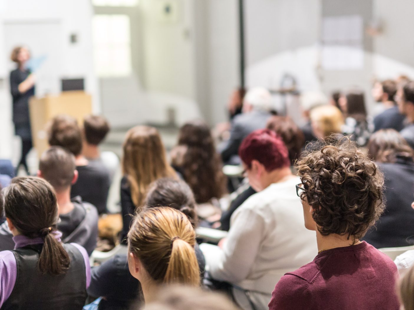 Hochschulen passen wegen Künstlicher Intelligenz ihre Abschlussarbeiten an.