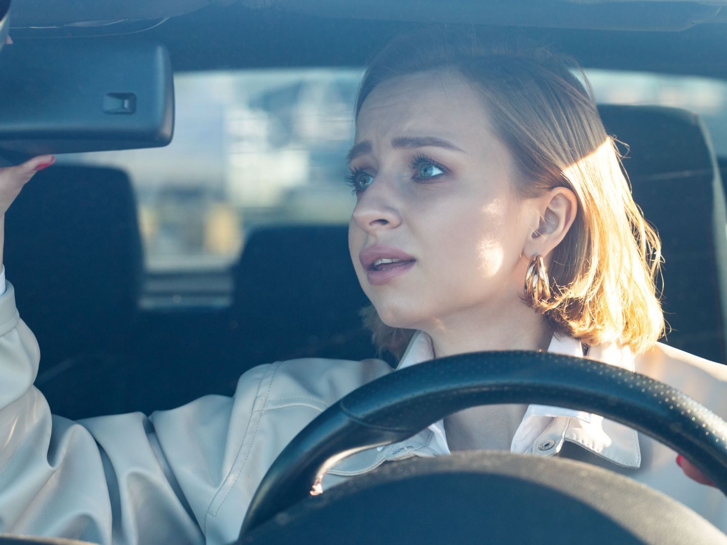 Frauen sind beim Autofahren grundsätzlich ängstlicher als Männer. Frauen sind beim Autofahren grundsätzlich ängstlicher als Männer.