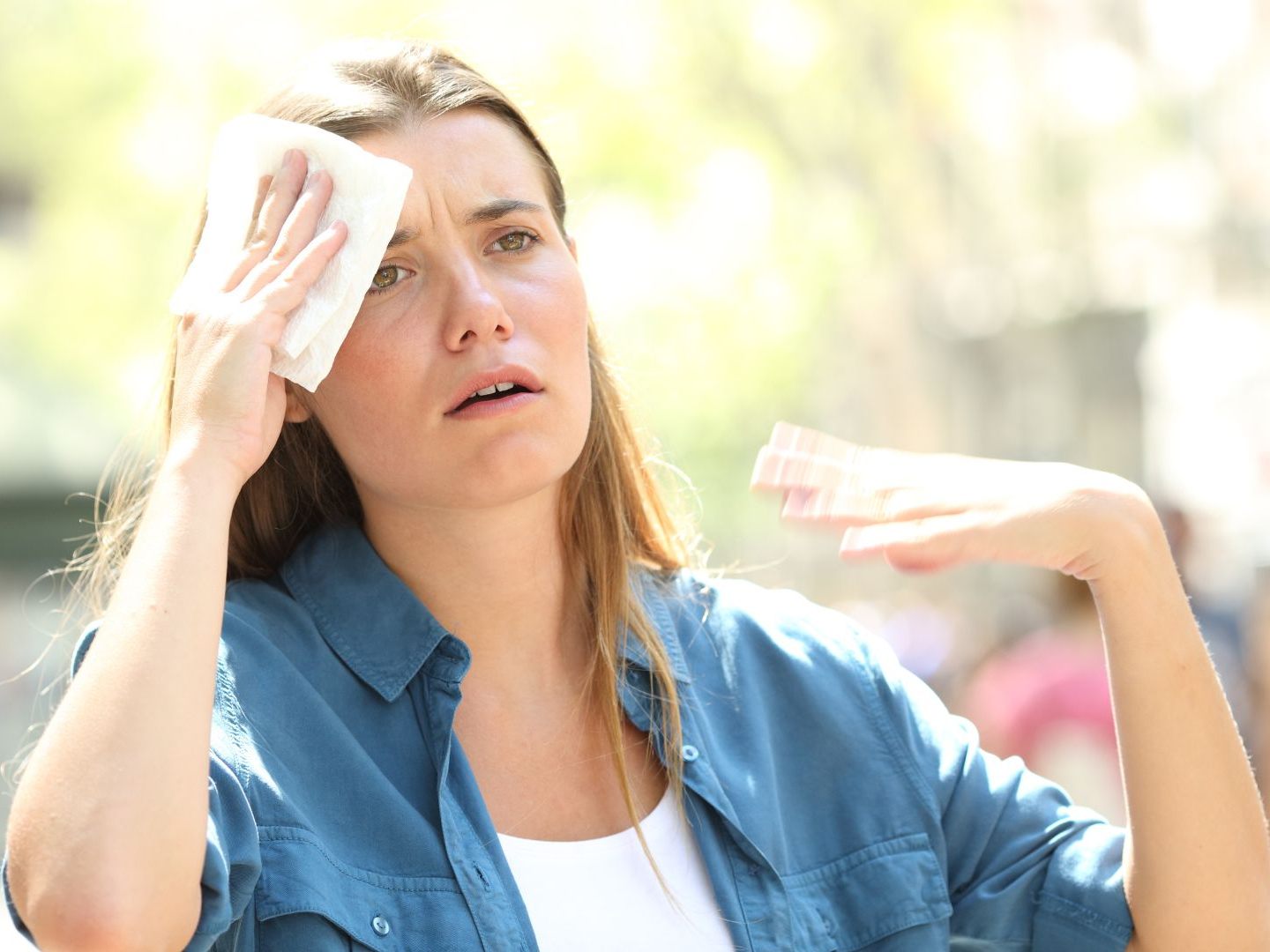 Herzinfarkt-Symptome bei Frauen sehen oft sehr anders aus als bei Männern.