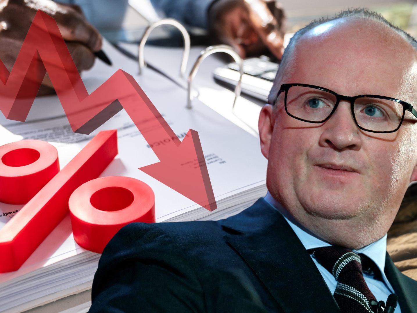 Die Europäische Zentralbank (EZB) steuert aus Sicht ihres Chefvolkswirts Philip Lane voraussichtlich auf eine erste Zinssenkung bis Ende Juni zu.