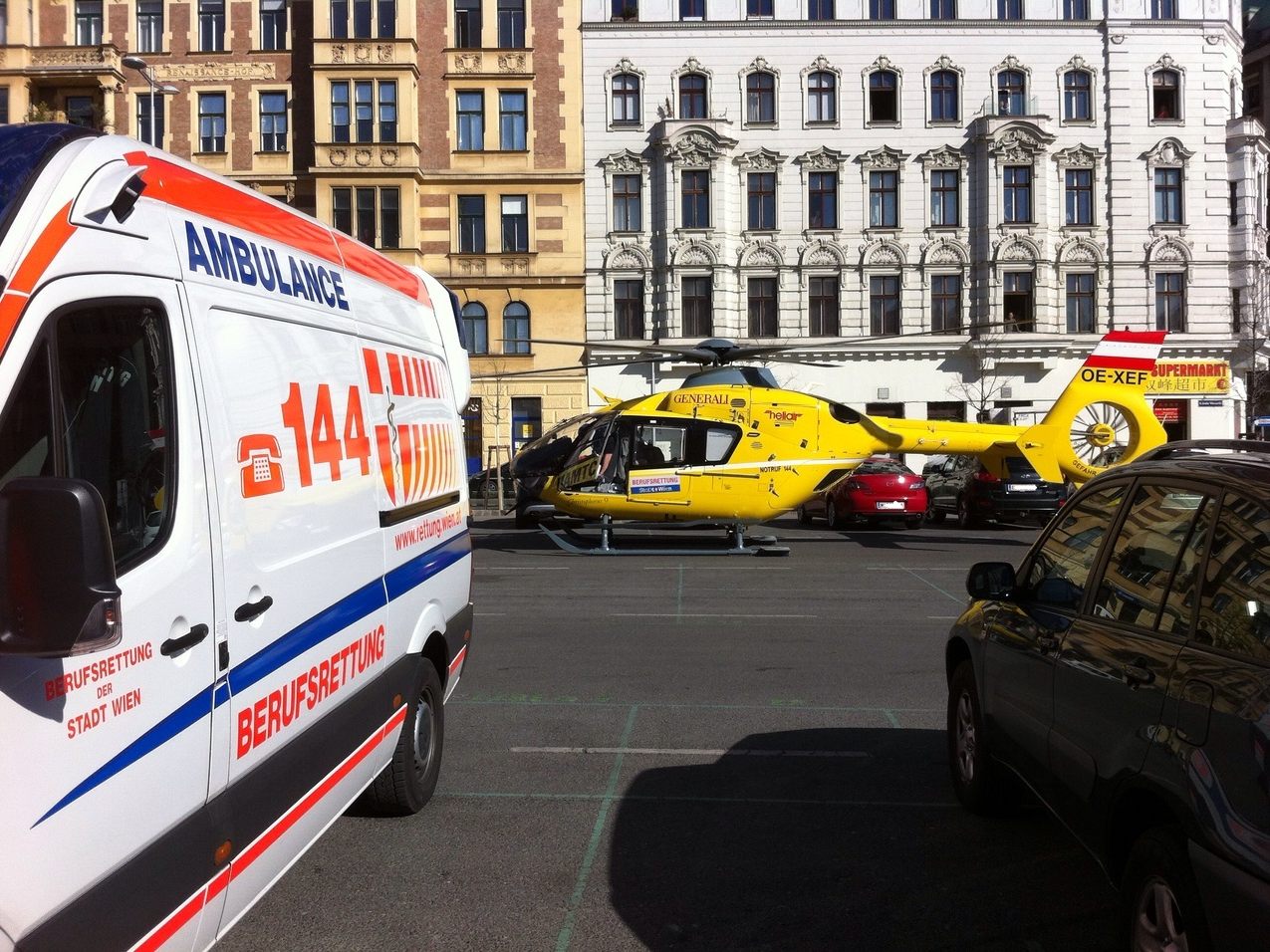 Der Notarzthubschrauber brachte das Mädchen ins Spital.