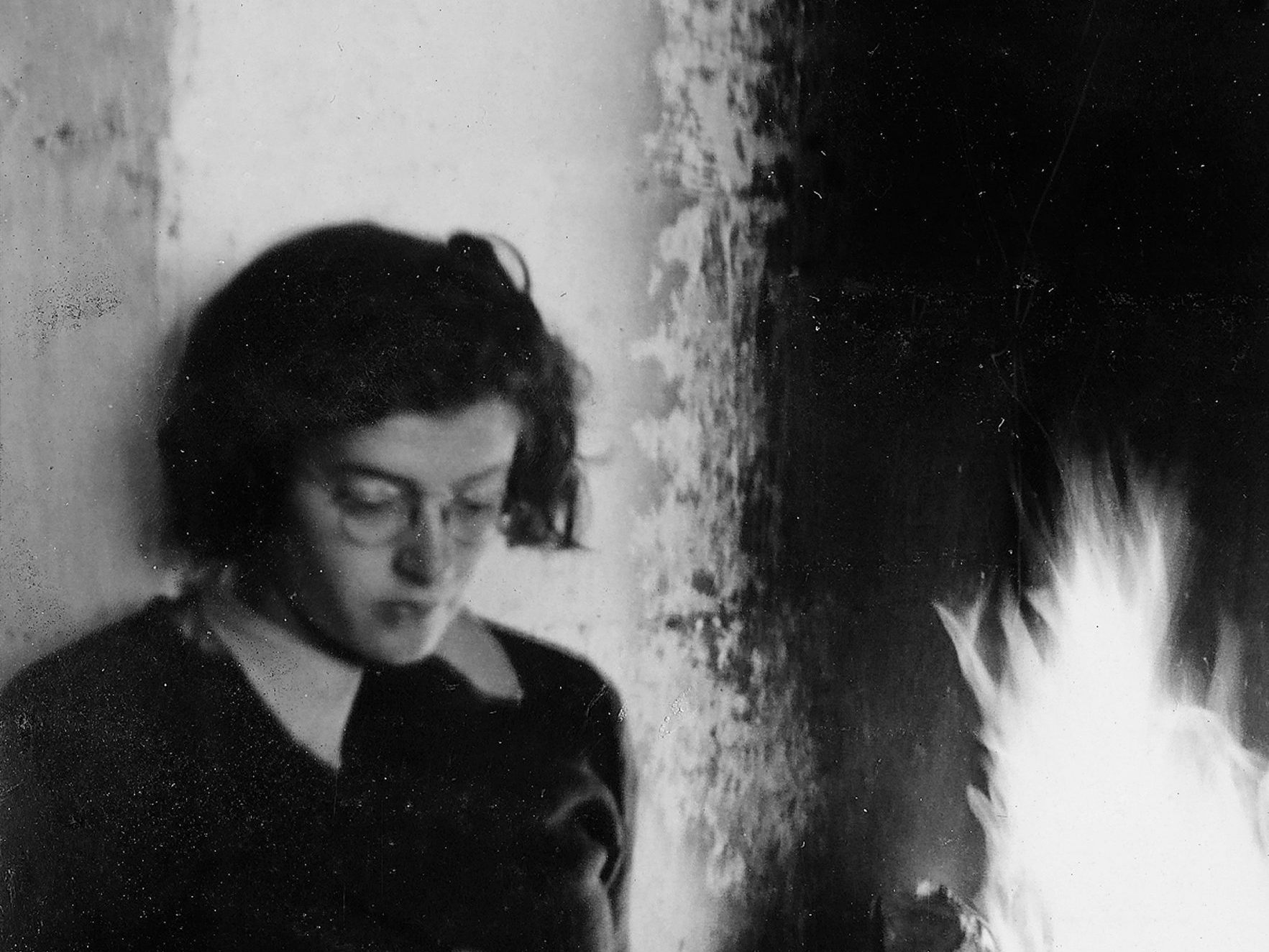 Ruth Maier im Arbeitsdienstlager im Sommer oder Herbst 1941