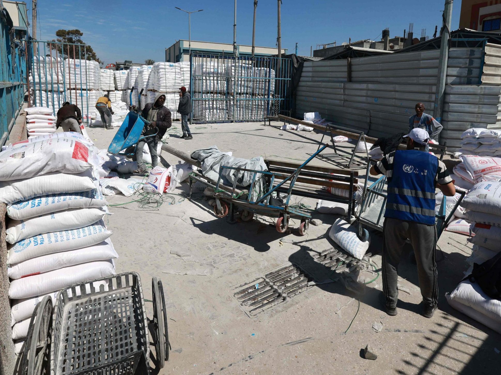 Ein Hilfsverteilungszentrum der UNO in Rafah Ein Hilfsverteilungszentrum der UNO in Rafah