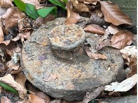 In Wien-Ottakring wurde Kriegsmaterial von einem Spaziergänger gefunden. In Wien-Ottakring wurde Kriegsmaterial von einem Spaziergänger gefunden.