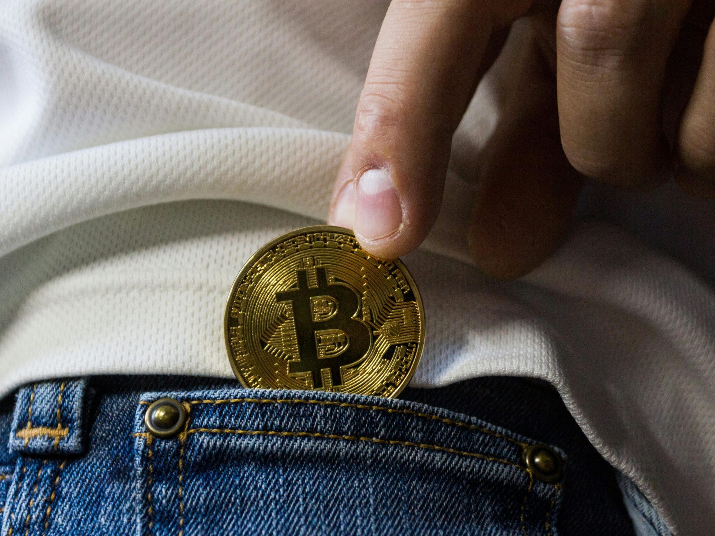 Den Reiz von schnellem Reichtum mittels Bitcoins macht viele Menschen leichtsinnig. Den Reiz von schnellem Reichtum mittels Bitcoins macht viele Menschen leichtsinnig.