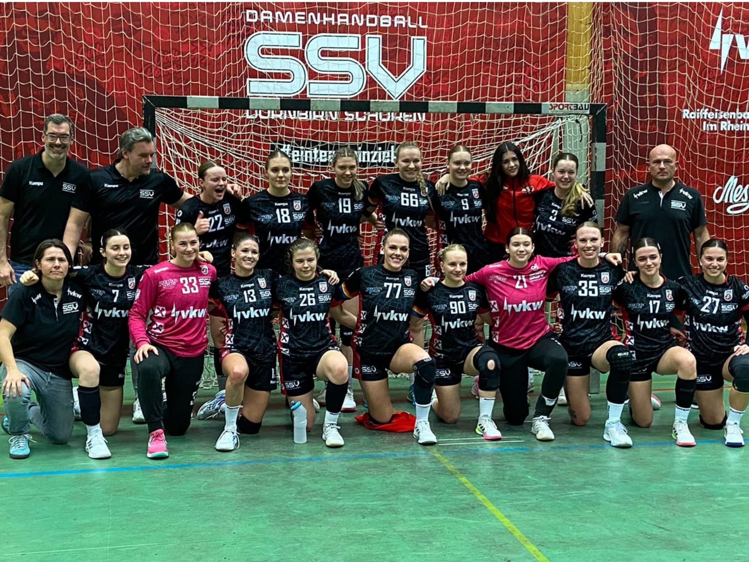 Die SSV-Girls feierten im Spitzenspiel gegen Eggenburg einen vollen Erfolg Die SSV-Girls feierten im Spitzenspiel gegen Eggenburg einen vollen Erfolg