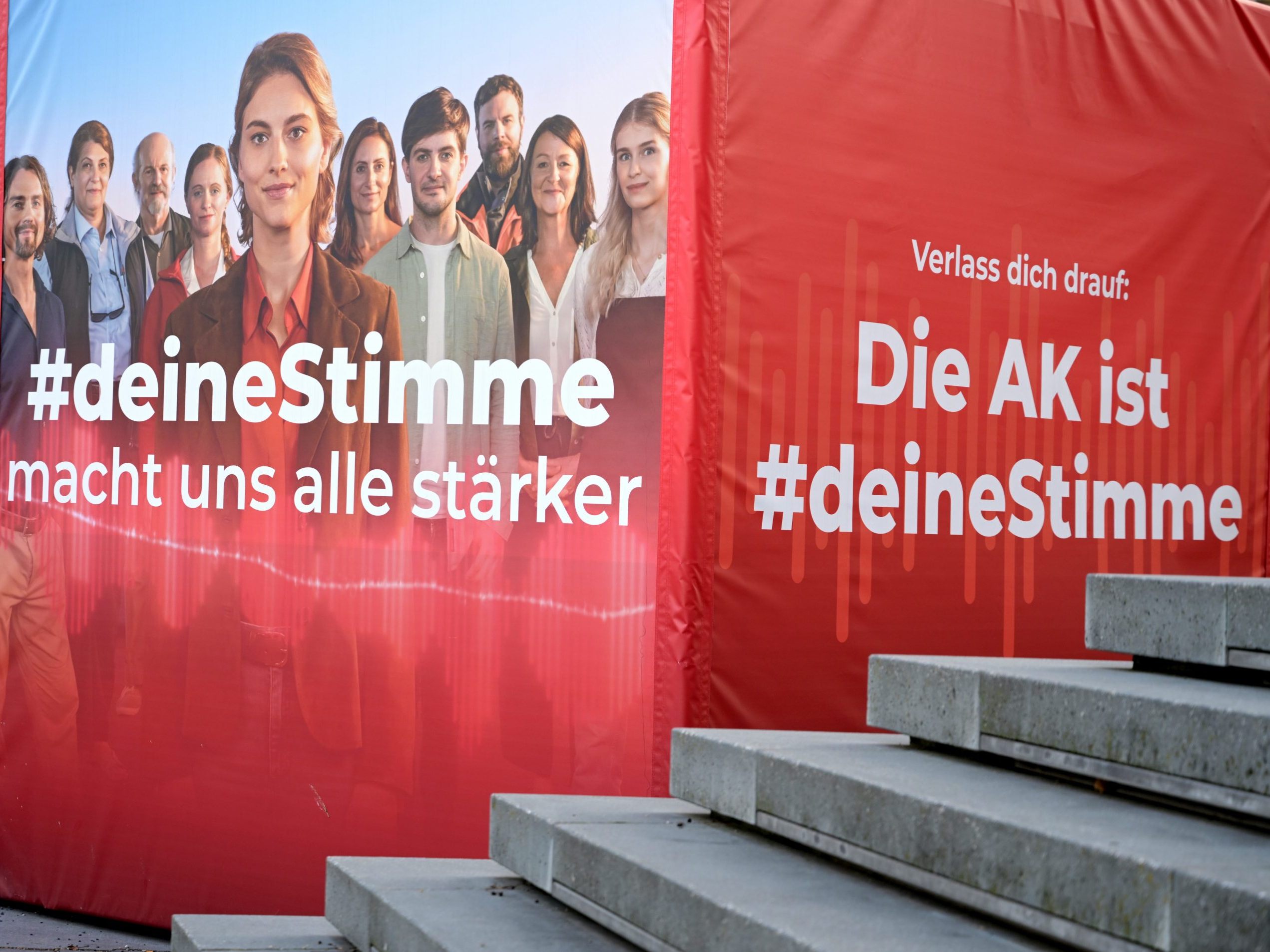 Die Bekanntgabe des vorläufigen Wahlergebnisses ist am 24. April. Die Bekanntgabe des vorläufigen Wahlergebnisses ist am 24. April.