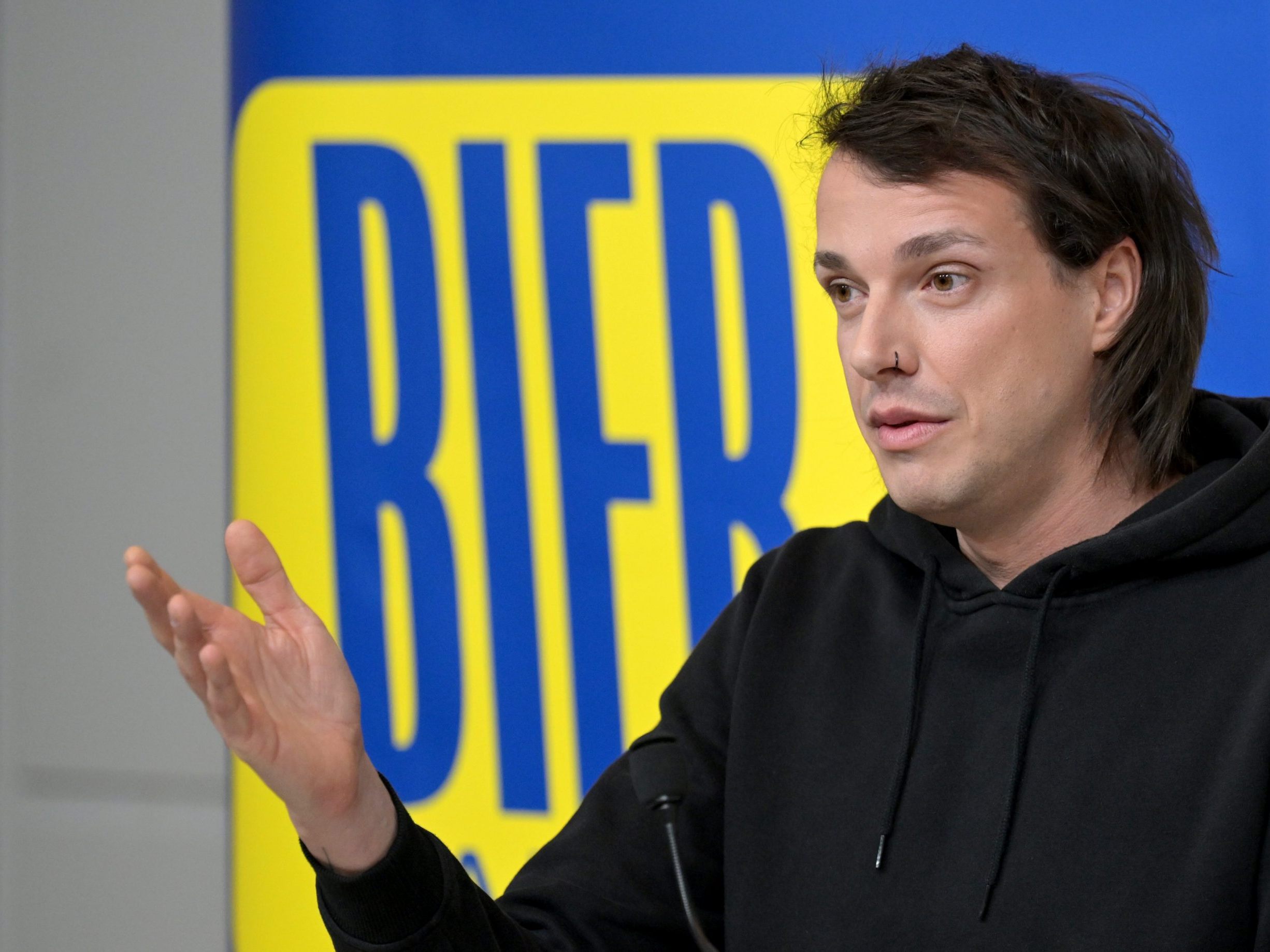Tritt die Bierpartei bei der Nationalratswahl an? Tritt die Bierpartei bei der Nationalratswahl an?