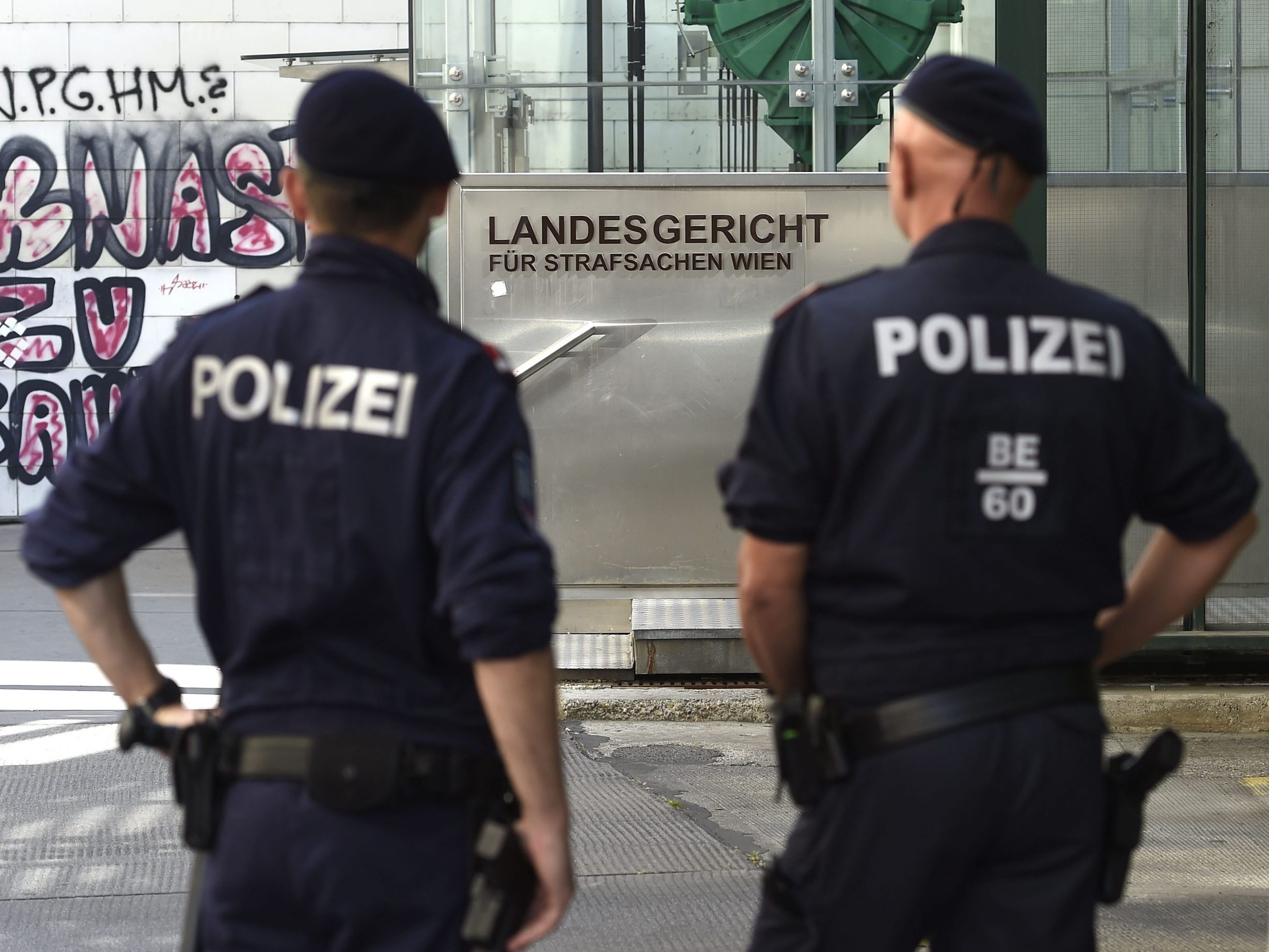 Auftakt zum zweiten Terror-Prozess gegen IS-Mann Lorenz K. in Wien. Auftakt zum zweiten Terror-Prozess gegen IS-Mann Lorenz K. in Wien.