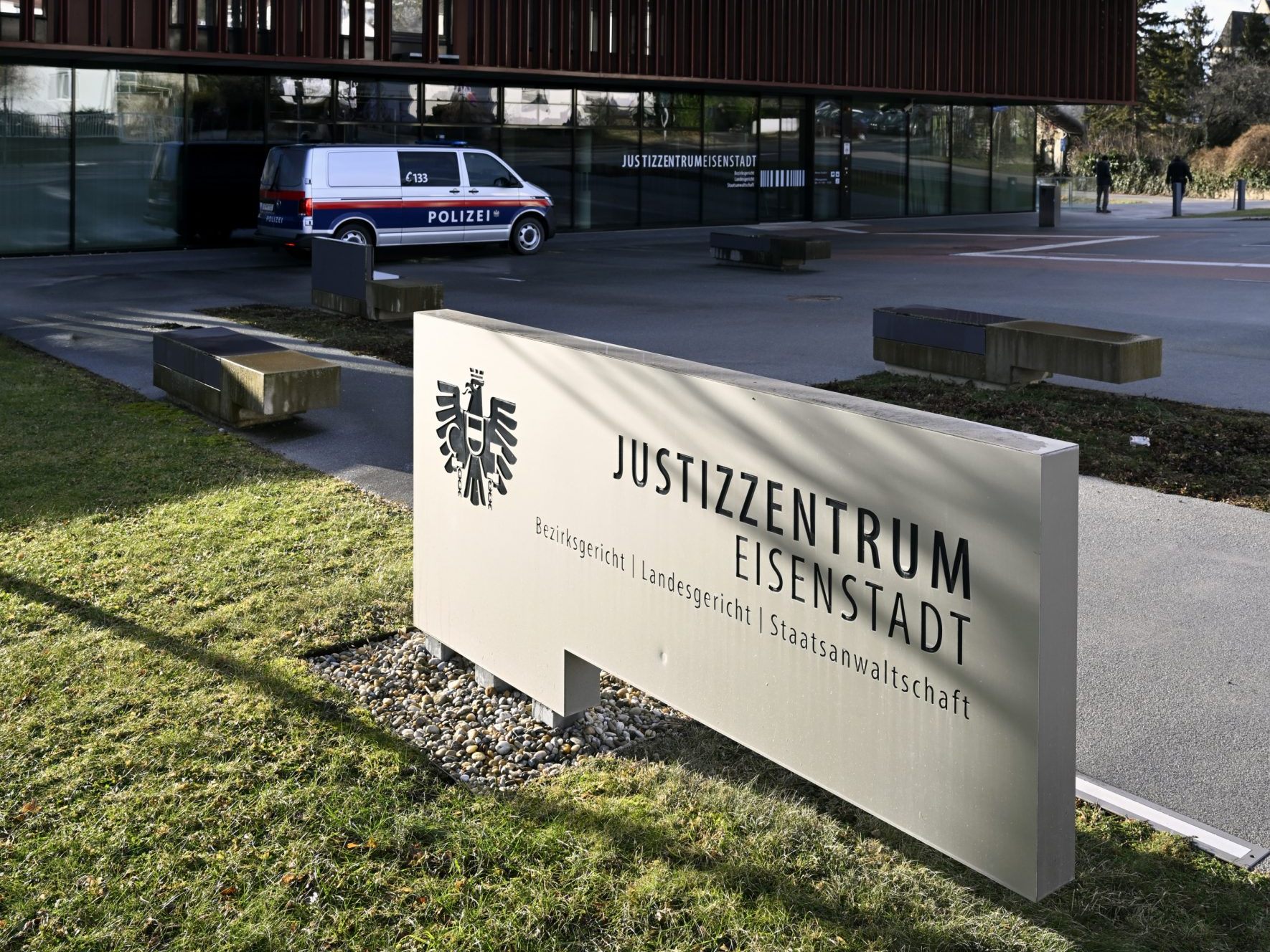 Der burgenländischer Arzt wurde freigesprochen. Der burgenländischer Arzt wurde freigesprochen.
