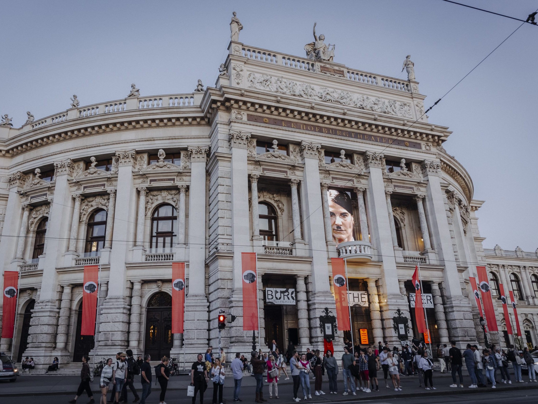 Das Wiener Burgtheater wurde temporär umdekoriert.