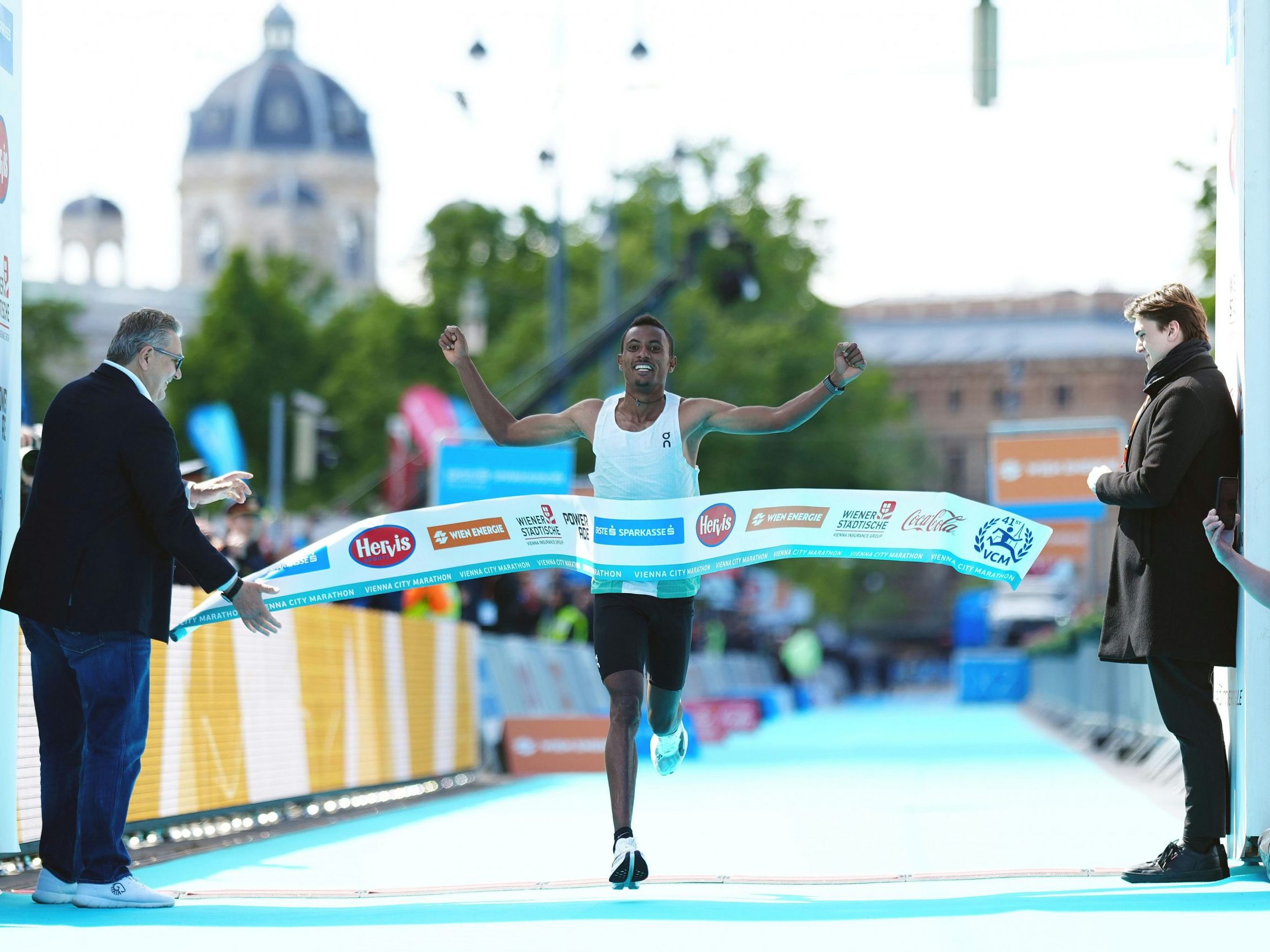 Das ist der Sieger des Vienna City Marathons 2024.