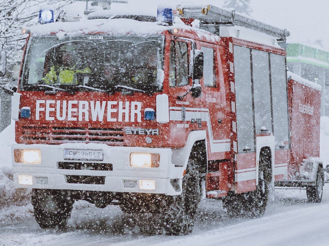 Starker Schneefall sorgte in Kärnten für zahlreiche Feuerwehreinsätze.