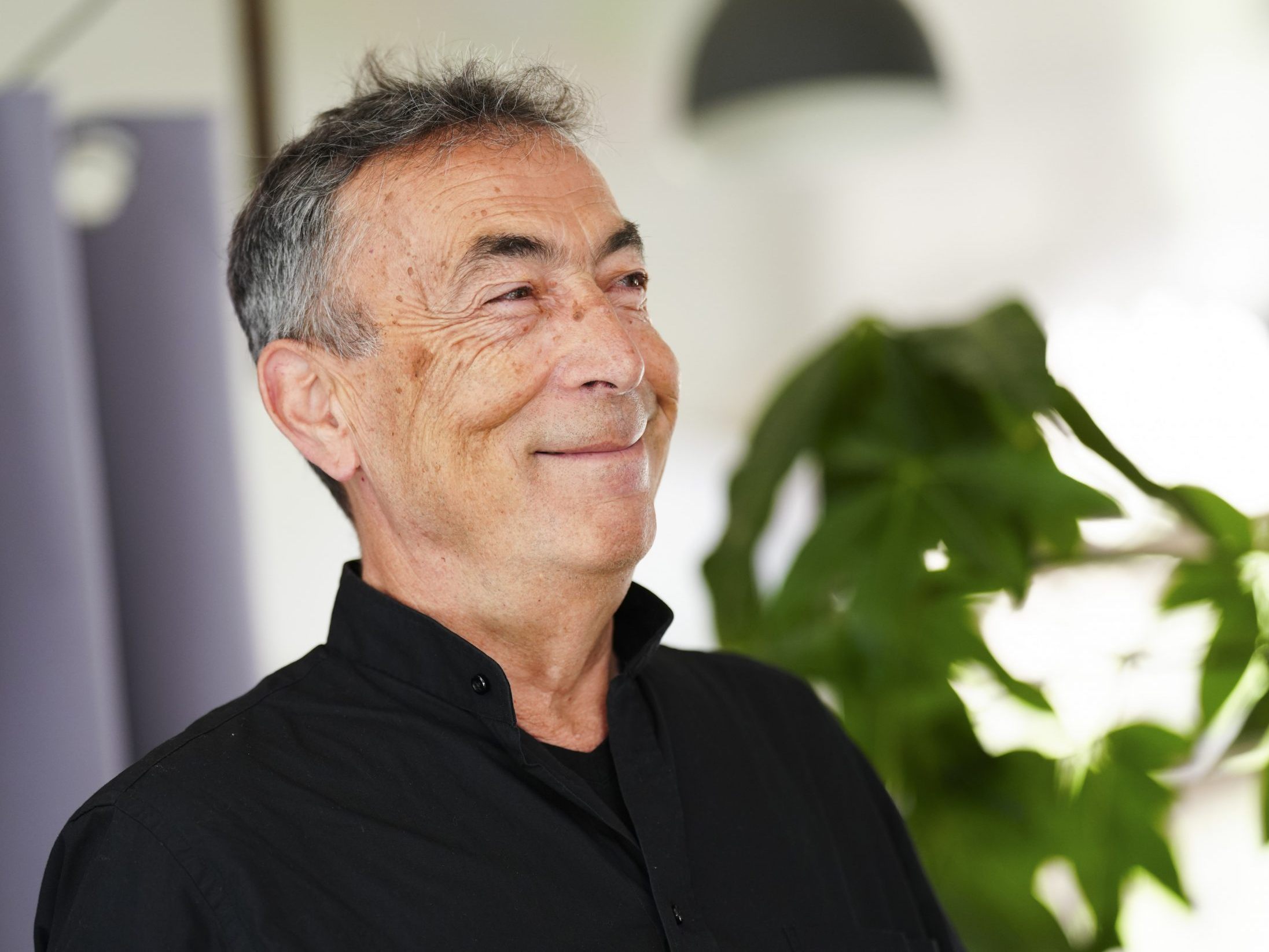 Hubert von Goisern wird für sein Lebenswerk mit einem Amadeus geehrt.