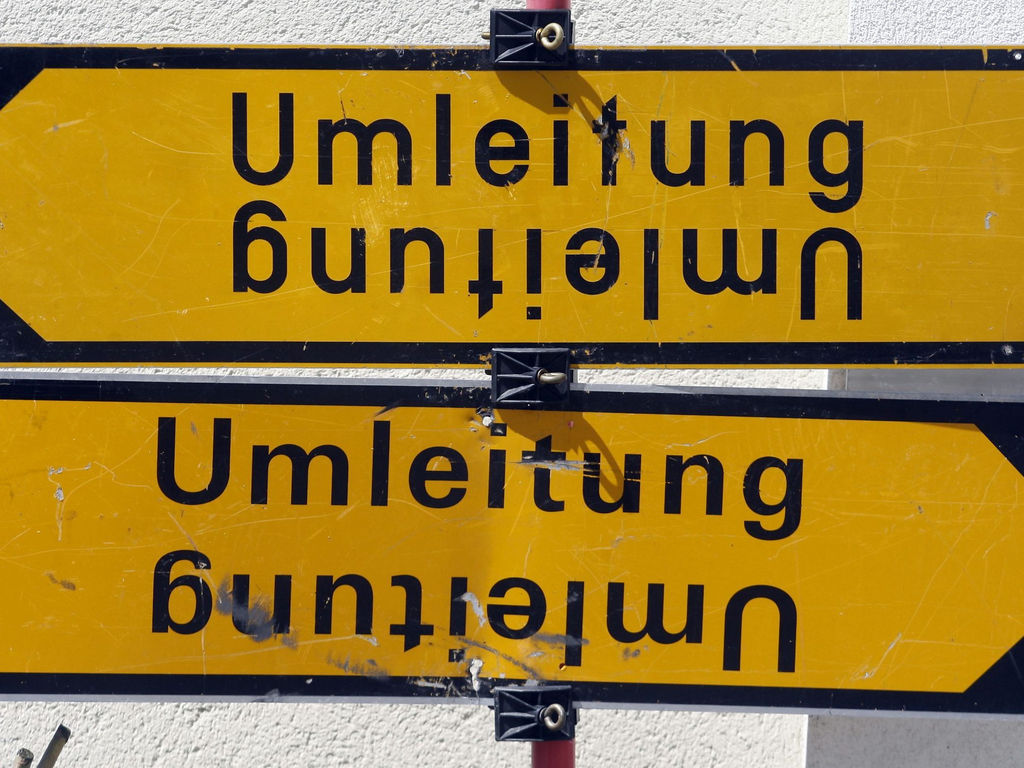 Für die Dauer der Sperre wird eine Umleitung eingerichtet.