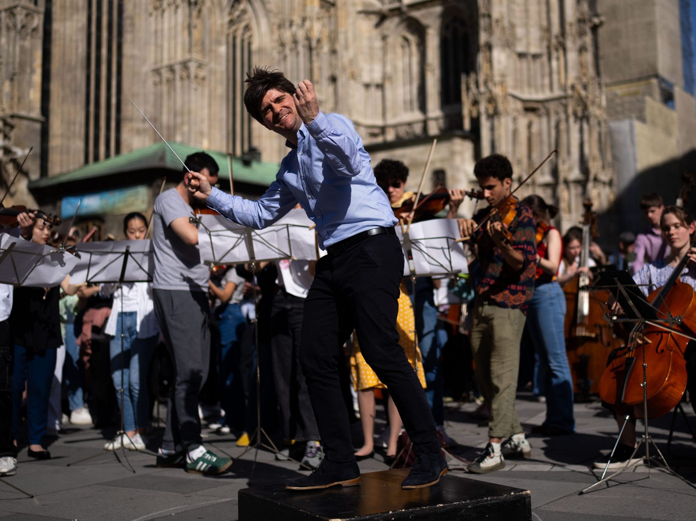 Am Dienstag fand ein Flashmob vor dem Wiener Stephansdom statt. Am Dienstag fand ein Flashmob vor dem Wiener Stephansdom statt.