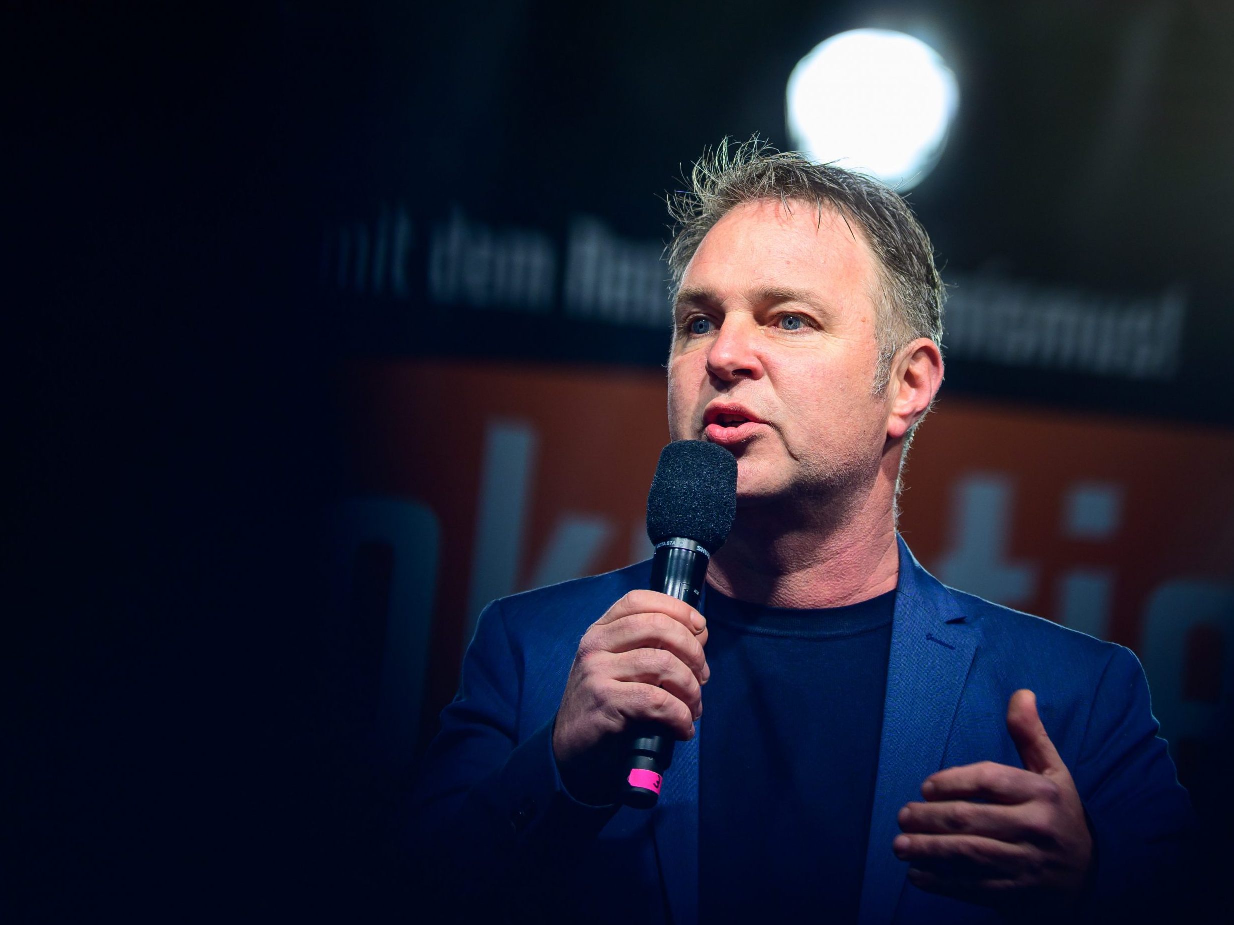 Eine solche Maßnahme sei "binnen zwei Jahren ausrollbar", sagte Babler.