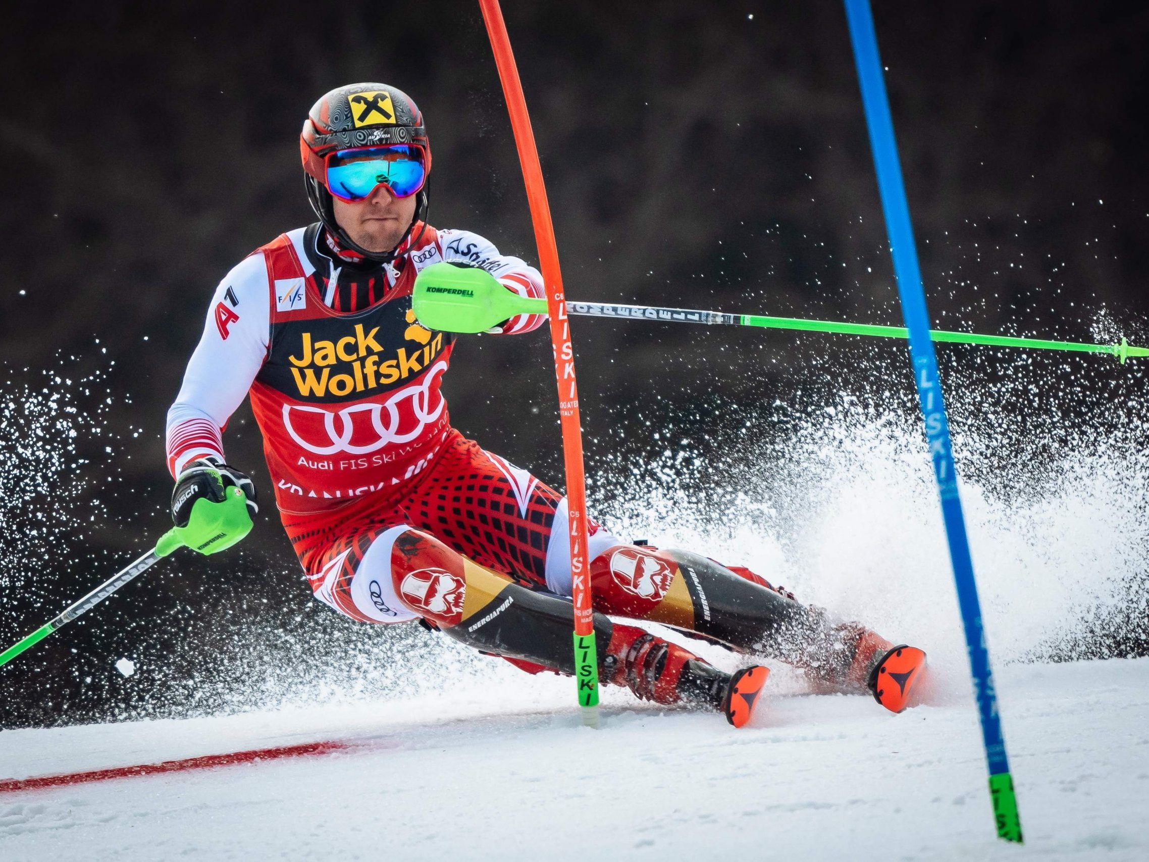 Die Jagd nach einer Weltcup-Lizenz wird für Hirscher zur Herkulesaufgabe.