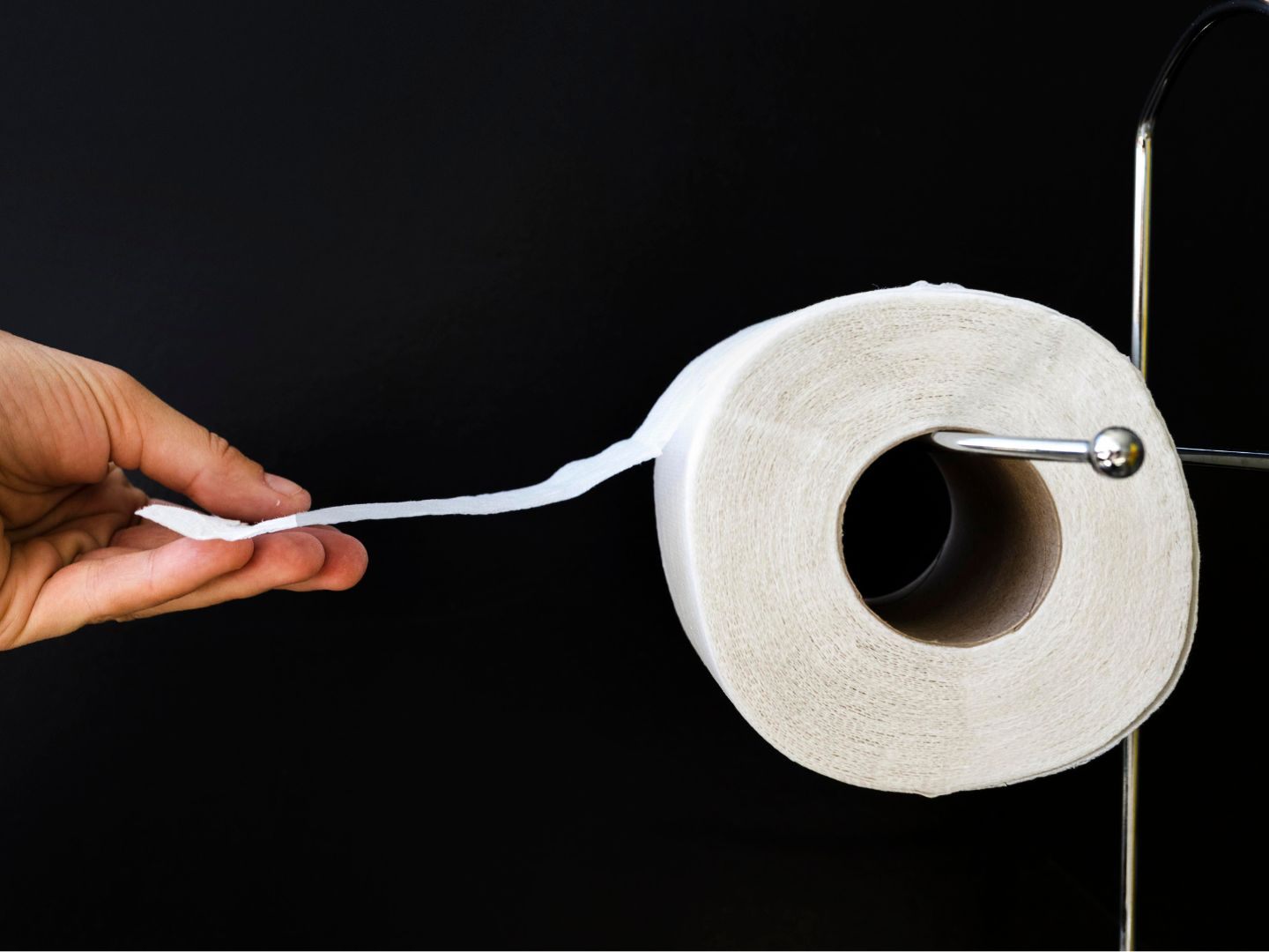 Wie herum hängt das Klopapier richtig?