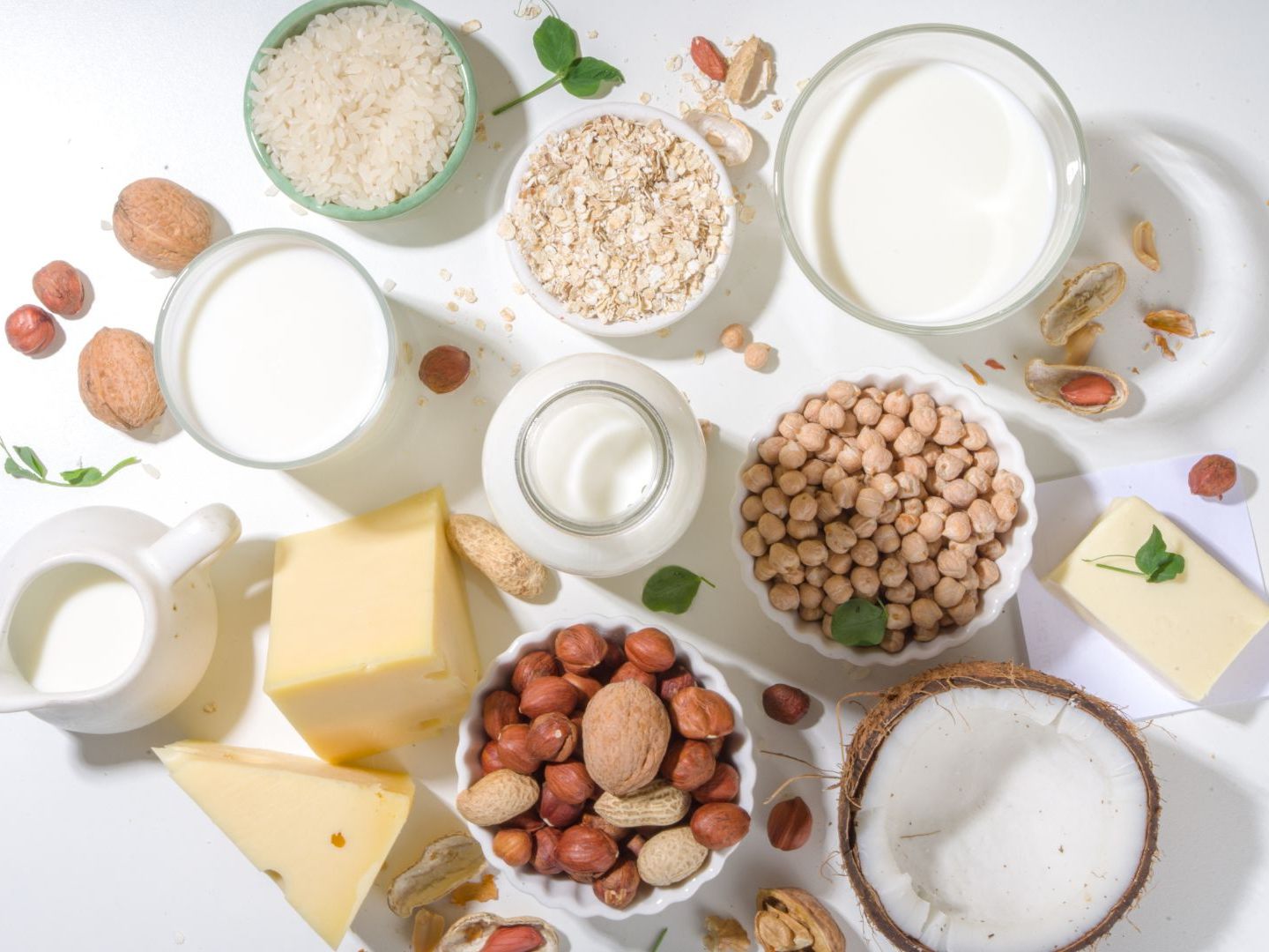Vegane Käse-Alternativen sind meist hochverarbeitet und haben es daher schwer im Nutri-Score gut abzuschneiden. Vegane Käse-Alternativen sind meist hochverarbeitet und haben es daher schwer im Nutri-Score gut abzuschneiden.