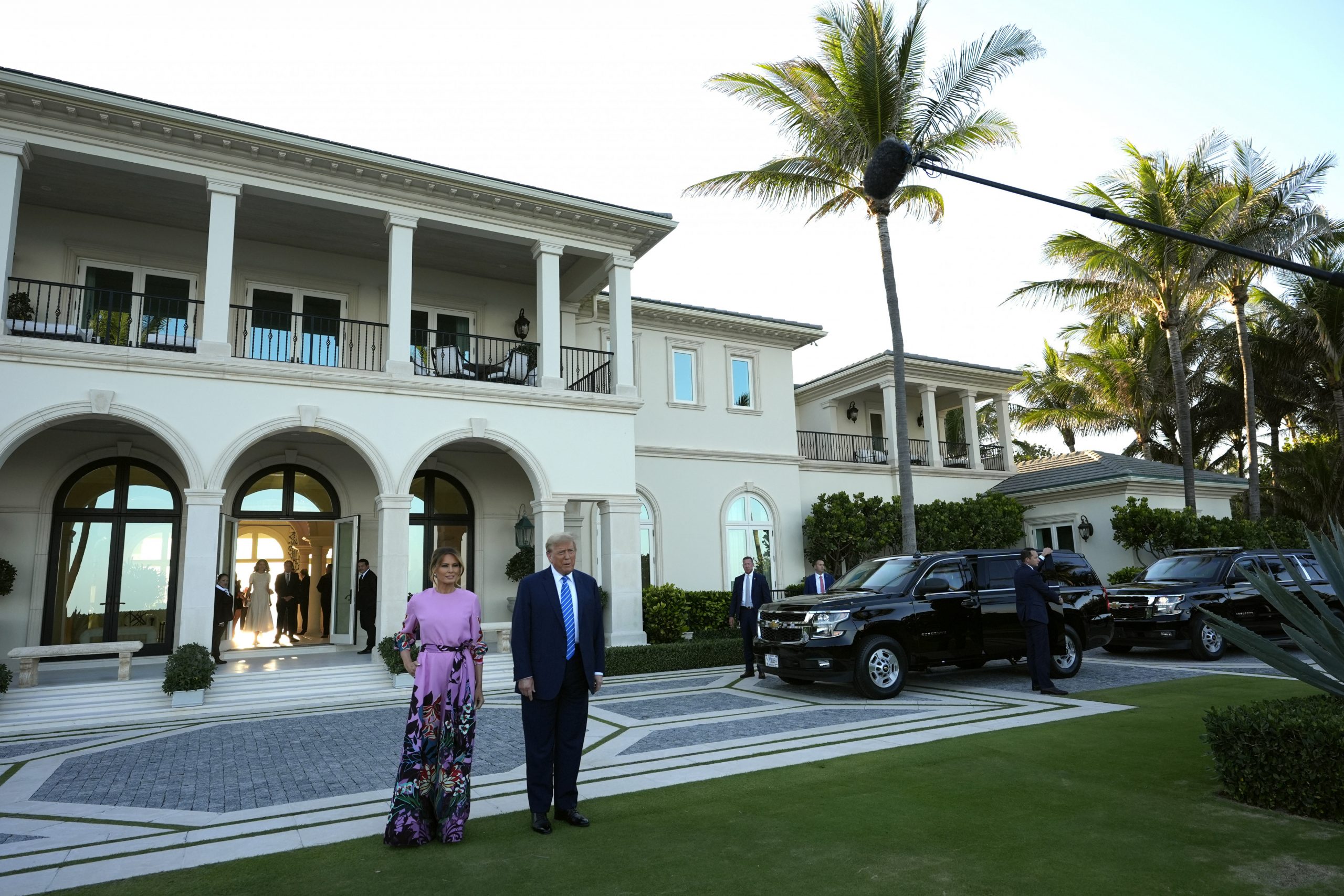 ©AP