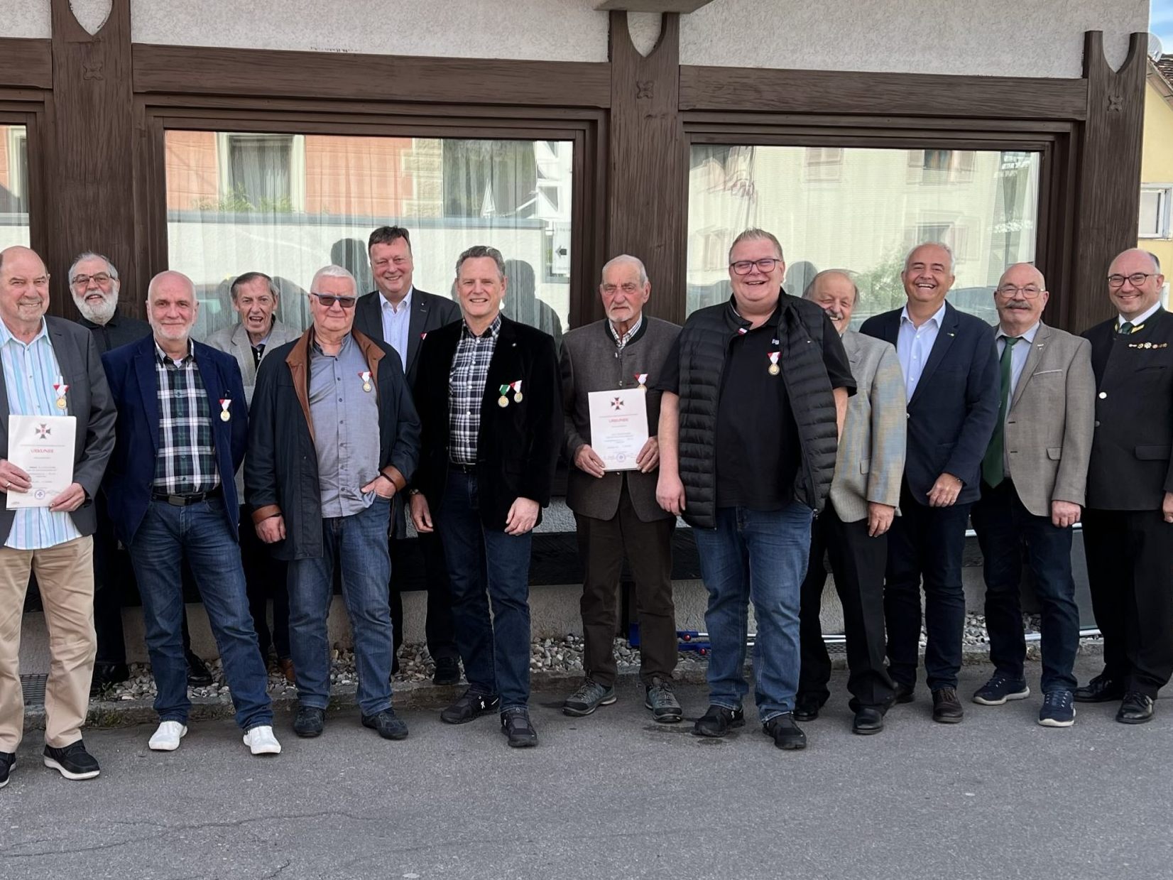 Insgesamt 19 Mitglieder des Kameradschaftsbundes wurden bei der diesjährigen Jahreshauptversammlung geehrt.