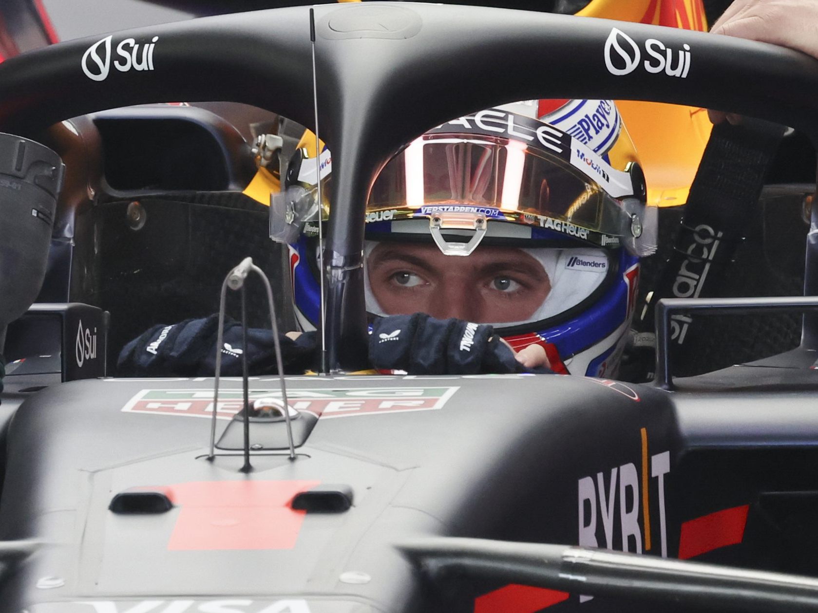 Max Verstappen geht aus der Pole Position in den GP von Japan. Max Verstappen geht aus der Pole Position in den GP von Japan.