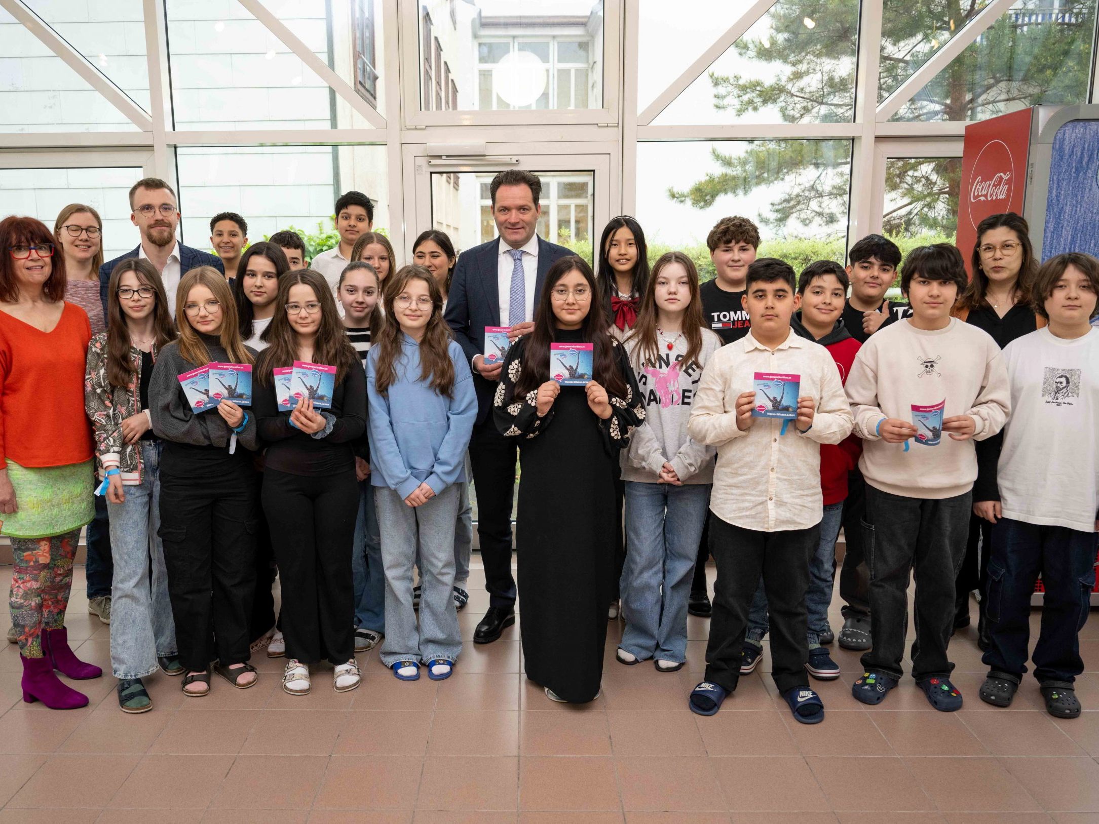 Wasser-Workshops an Schulen sollen das Bewusstsein für die Ressource stärken.