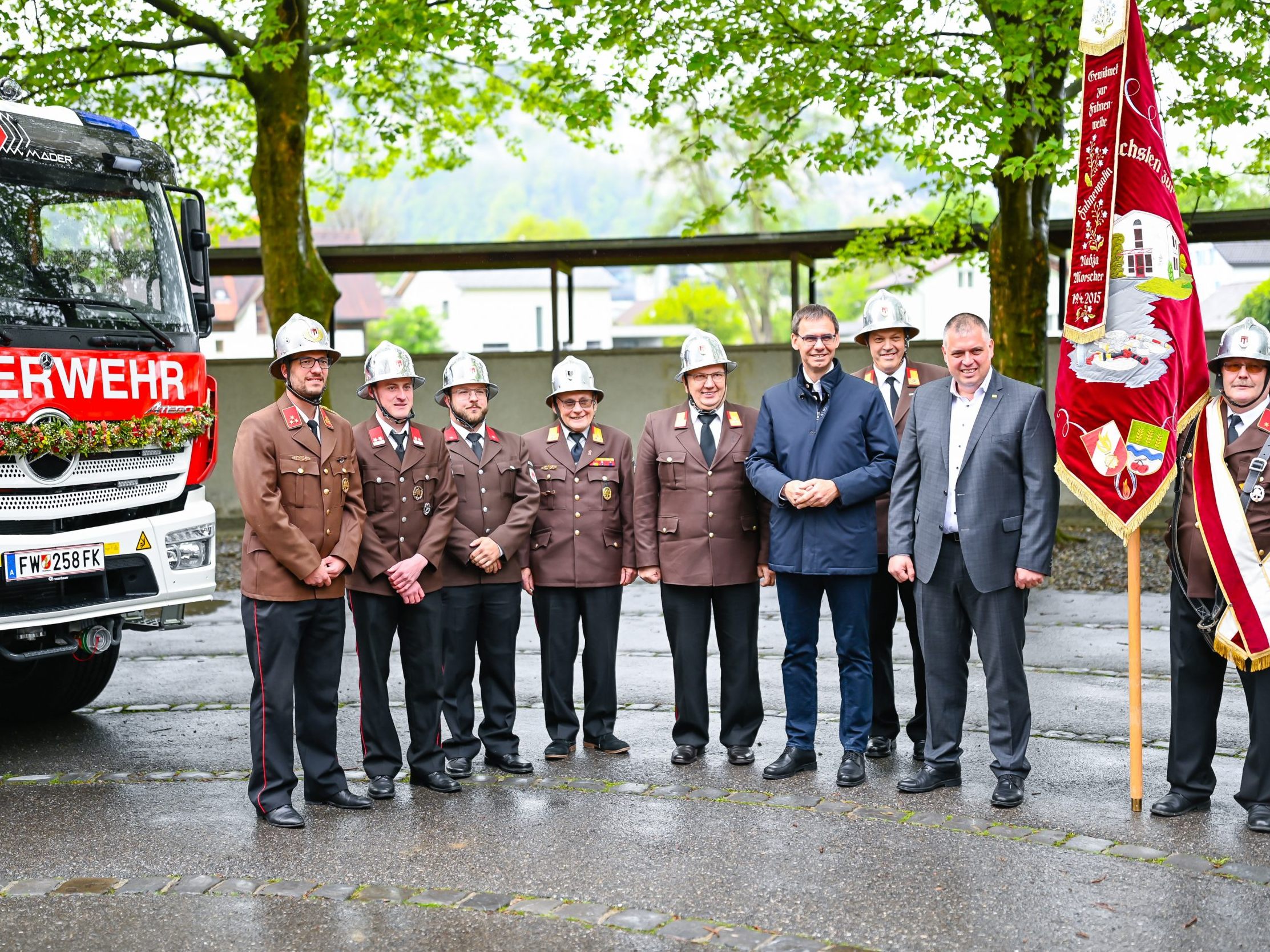 Am vergangenen Wochenende wurde das neue Tanklöschfahrzeug der Feuerwehr Mäder gesegnet.