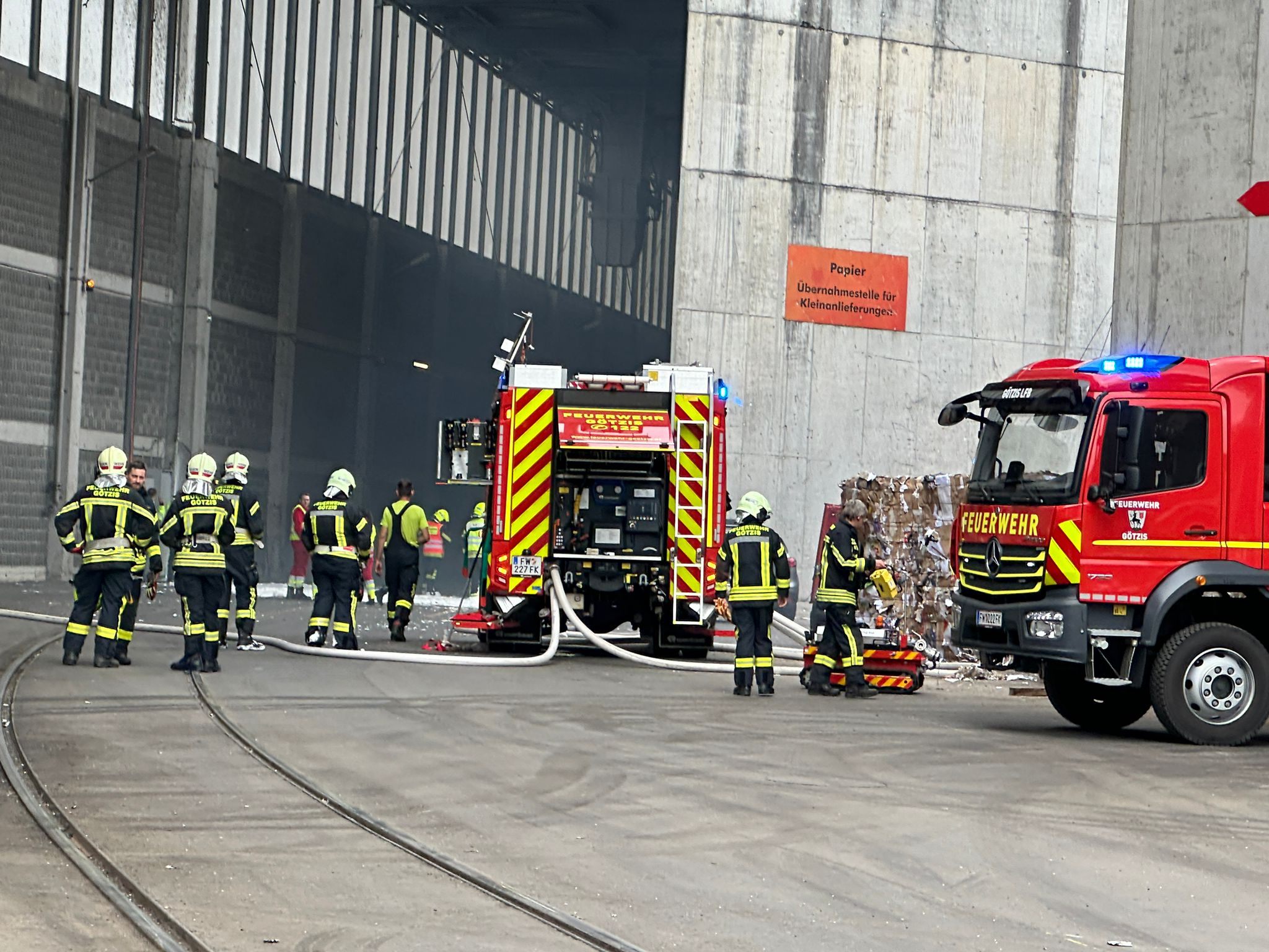 Brand bei Loacker Recycling in Götzis