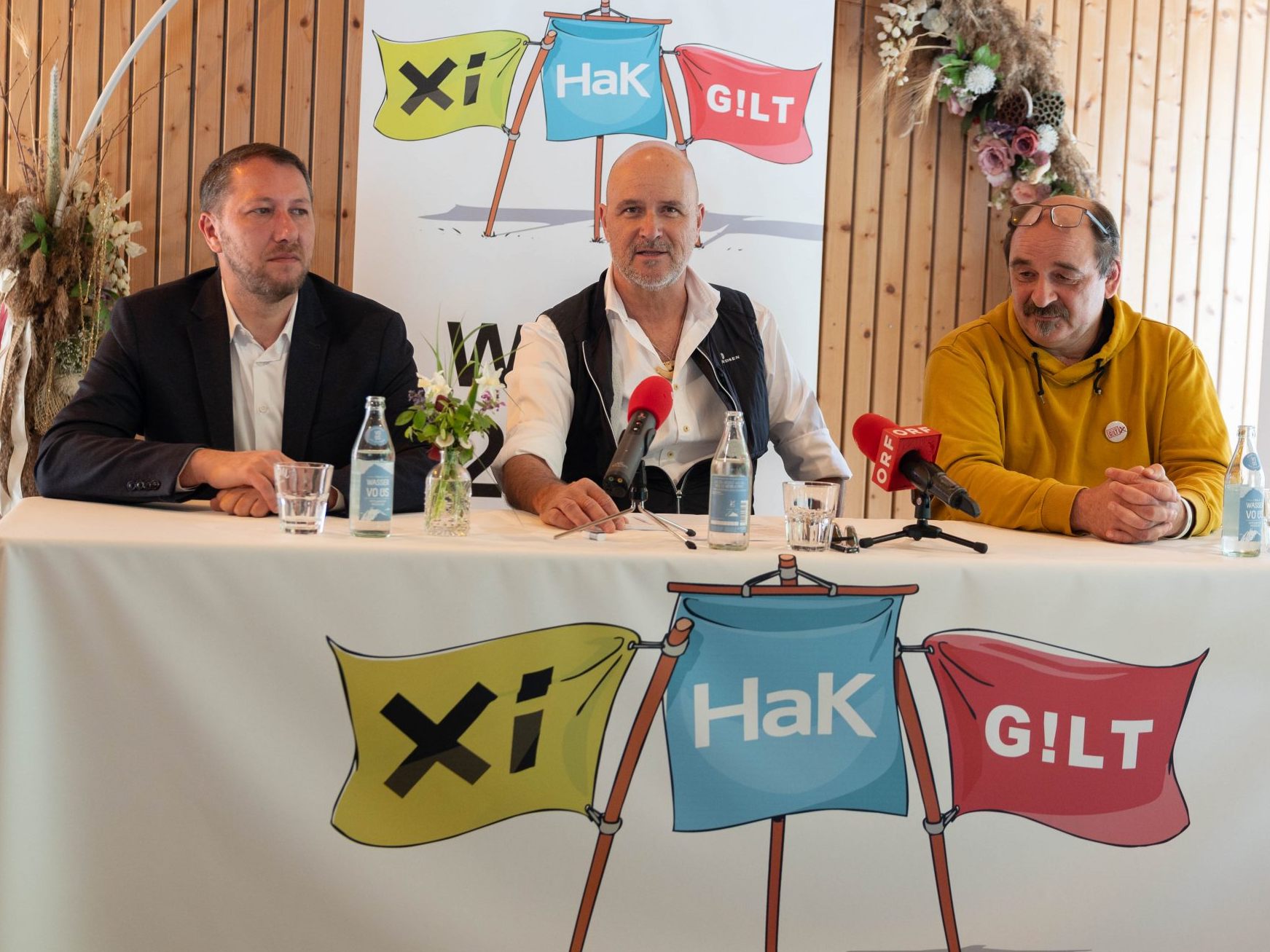 "Xi", Heimat aller Kulturen (HaK) und "Gilt" treten gemeinsam als Wahlbündnis an.