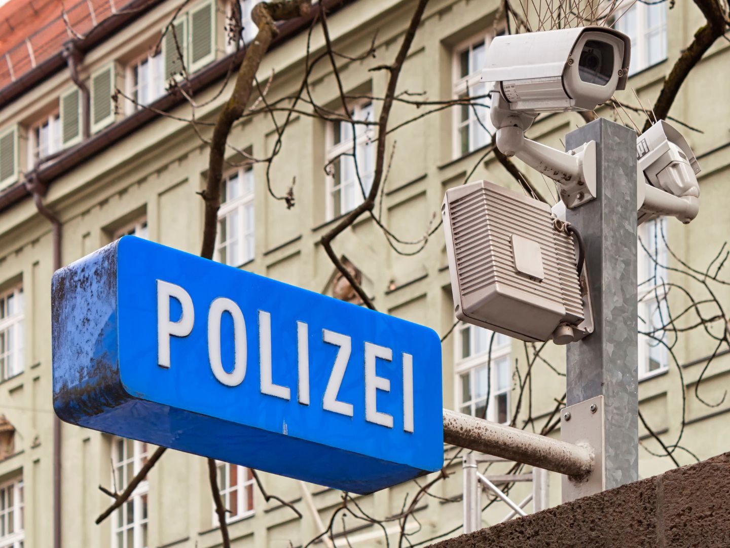 Tat ereignete sich vor Lebensmittelgeschäft - Noch keine Details bekannt