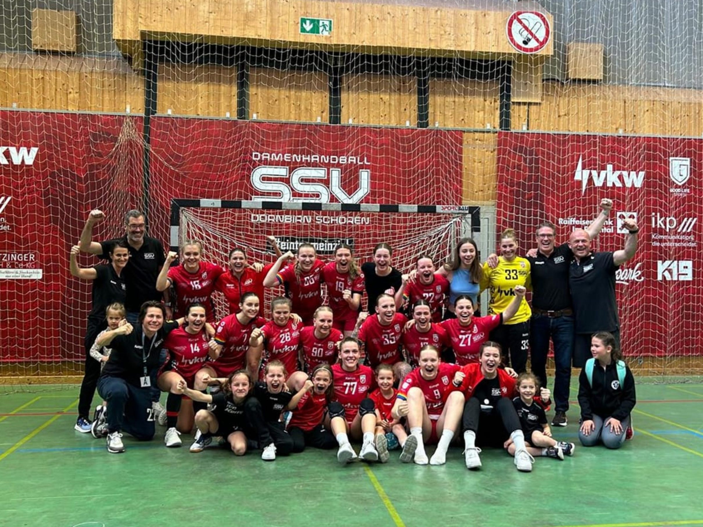 Die Schoren-Girls sicherten sich den Meistertitel und den direkten Wiederaufstieg in die Meisterliga