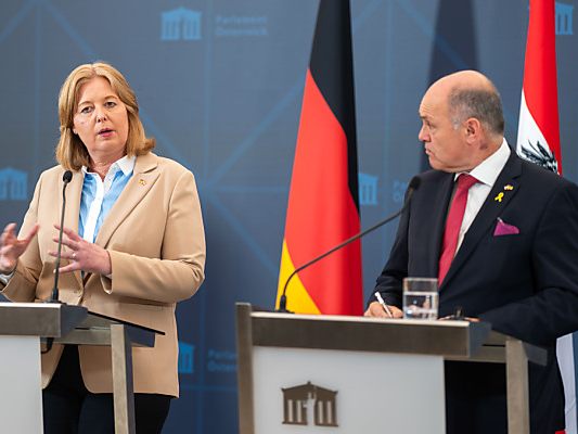 Die deutsche Bundestagspräsidentin will mehr Europa statt mehr Europaskepsis.