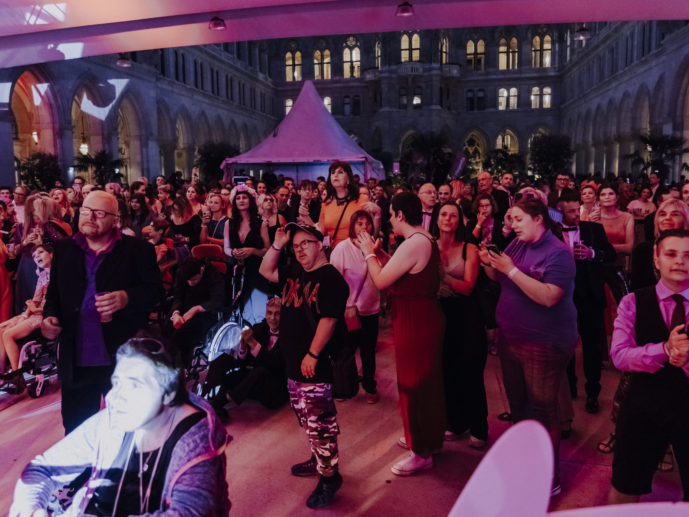 Sommer hat Diversity Ball in Wien im Gepäck