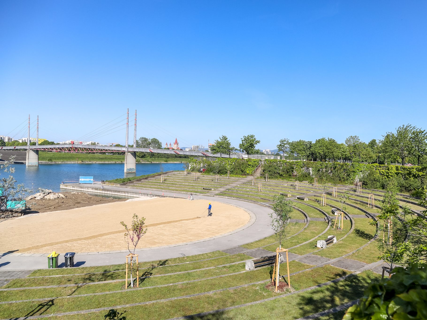 Beachfeeling an der Neuen Donau beim "Arena Beach".