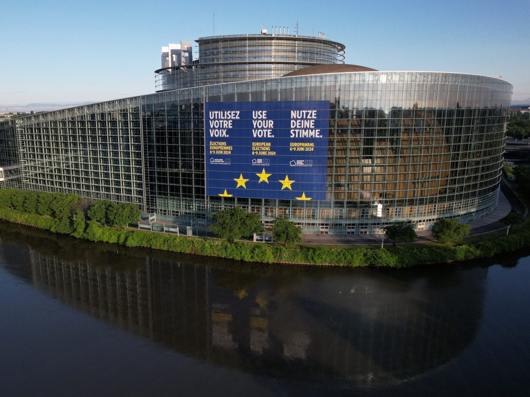 Vom EU-Parlament fühlt sich nur 17 Prozent der Jugend vertreten. Vom EU-Parlament fühlt sich nur 17 Prozent der Jugend vertreten.