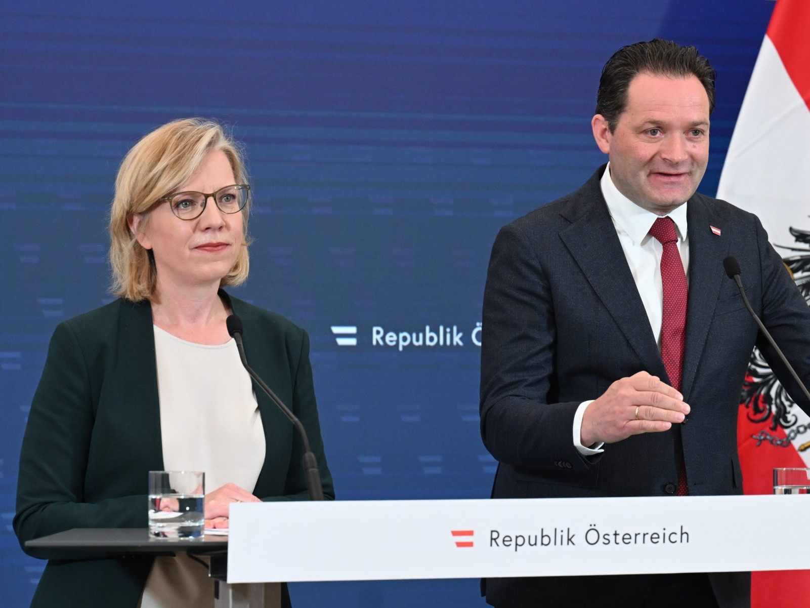 Leonore Gewessler und Norbert Totschnig.