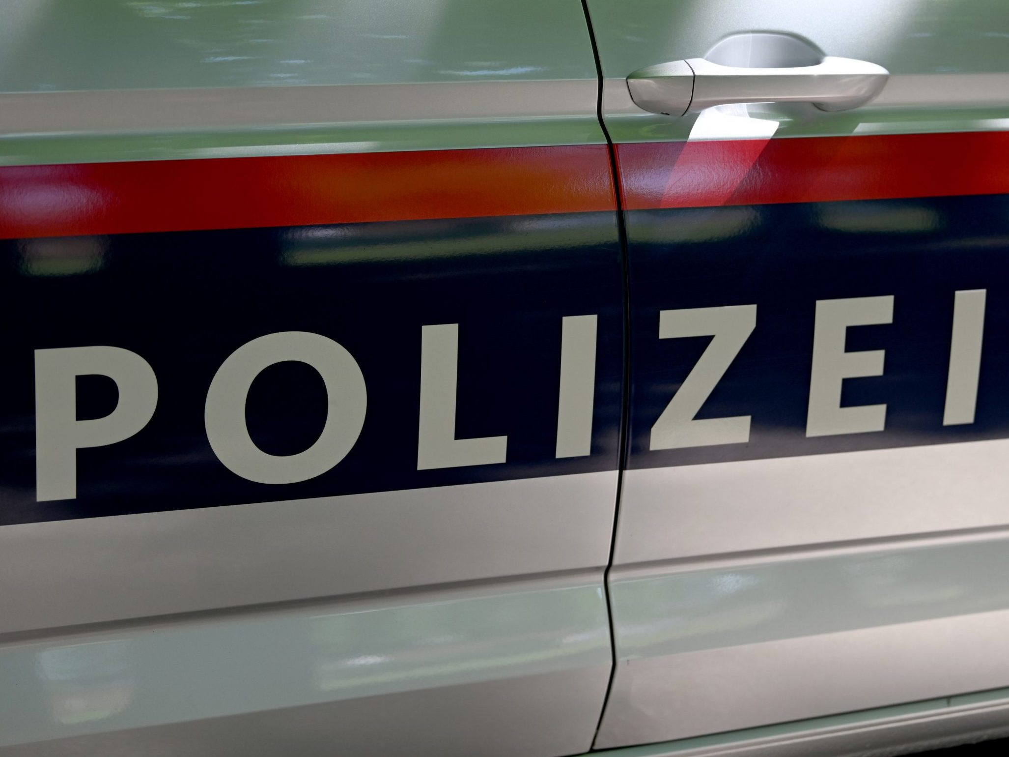 Eine 24-Stunden-Pflegerin soll eine 82-Jährige in NÖ bestohlen haben. Eine 24-Stunden-Pflegerin soll eine 82-Jährige in NÖ bestohlen haben.