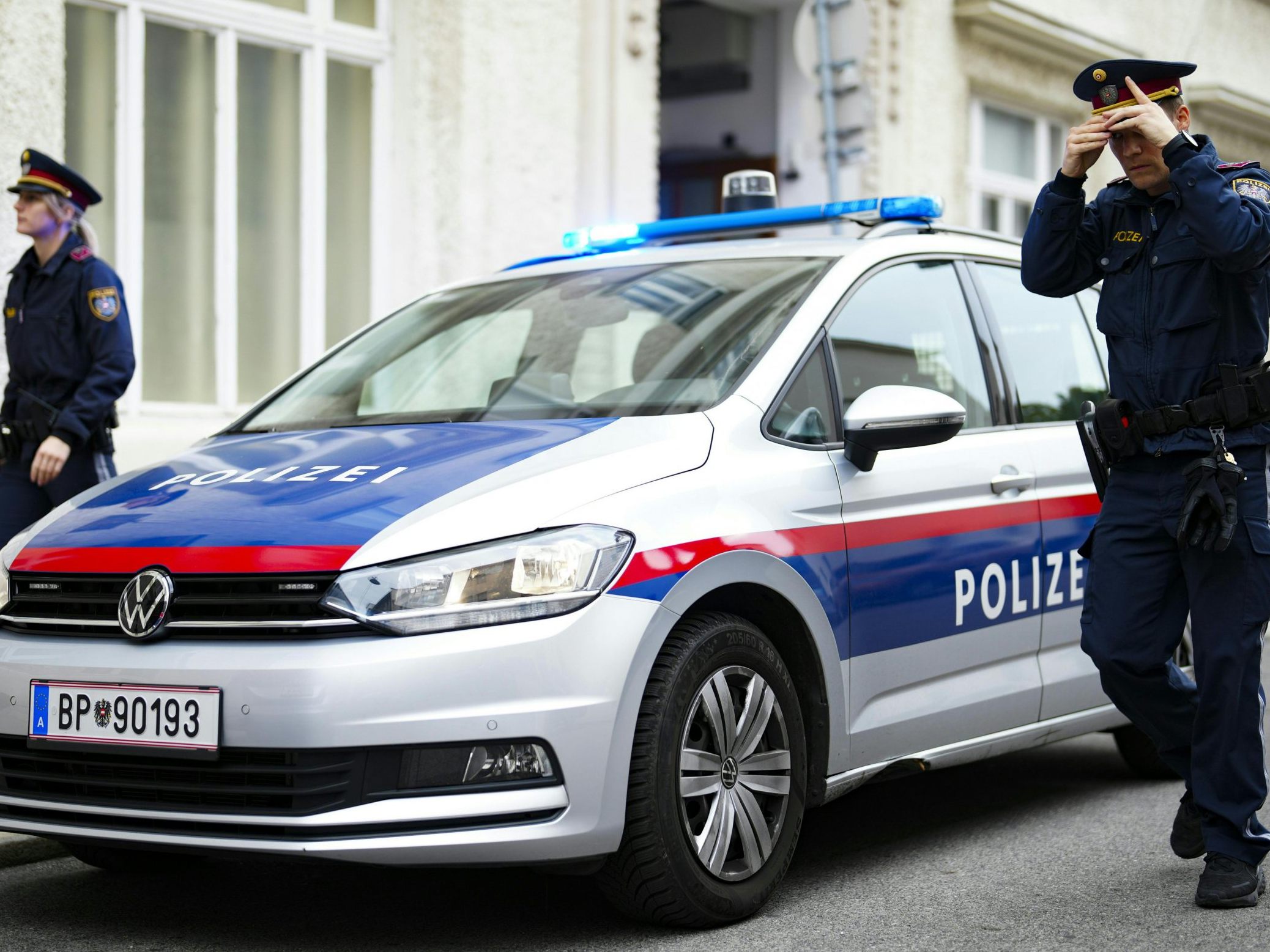 Nach Bedrohung mit Schusswaffe: Täter festgenomen. (Symbolbild)