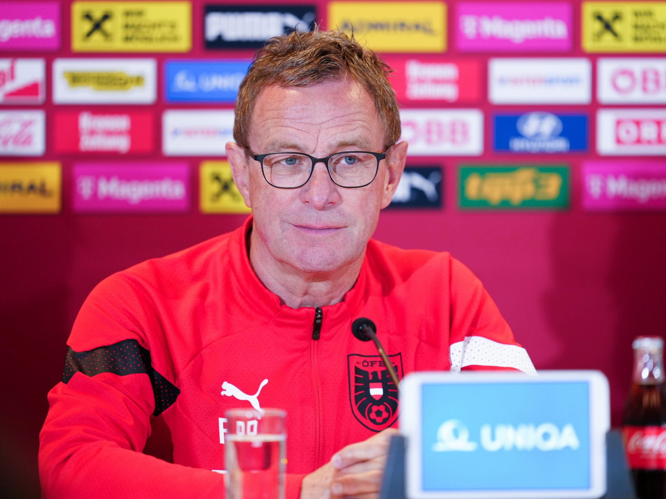 Teamchef Rangnick nominiert den ÖFB-Kader für die Fußball-EM. Teamchef Rangnick nominiert den ÖFB-Kader für die Fußball-EM.