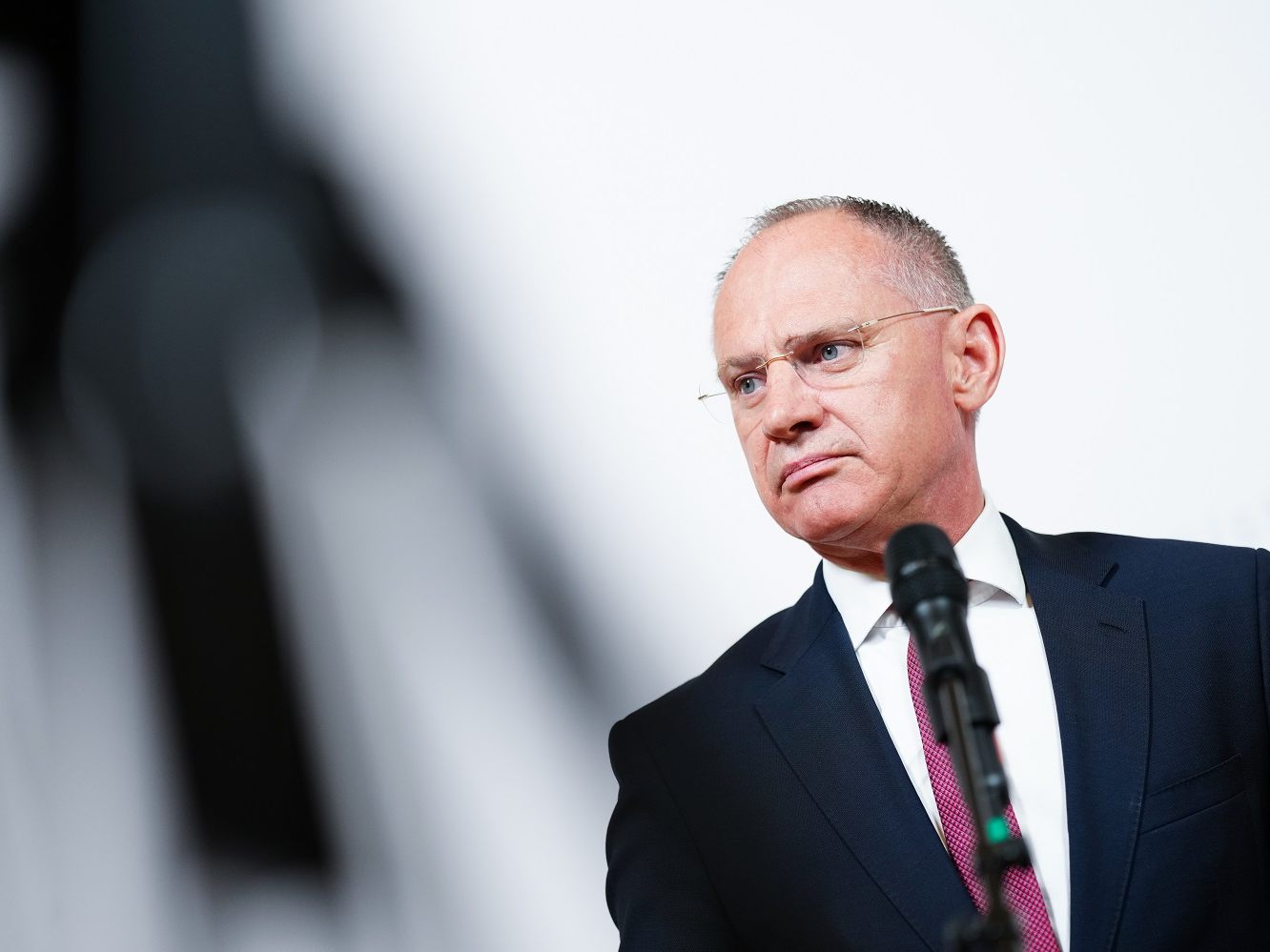 "Hafteinrichtungen, wie sie Dänemark im Kosovo plant, sind auch Teil des Österreichplans von Bundeskanzler Karl Nehammer", erklärte der Innenminister. "Hafteinrichtungen, wie sie Dänemark im Kosovo plant, sind auch Teil des Österreichplans von Bundeskanzler Karl Nehammer", erklärte der Innenminister.