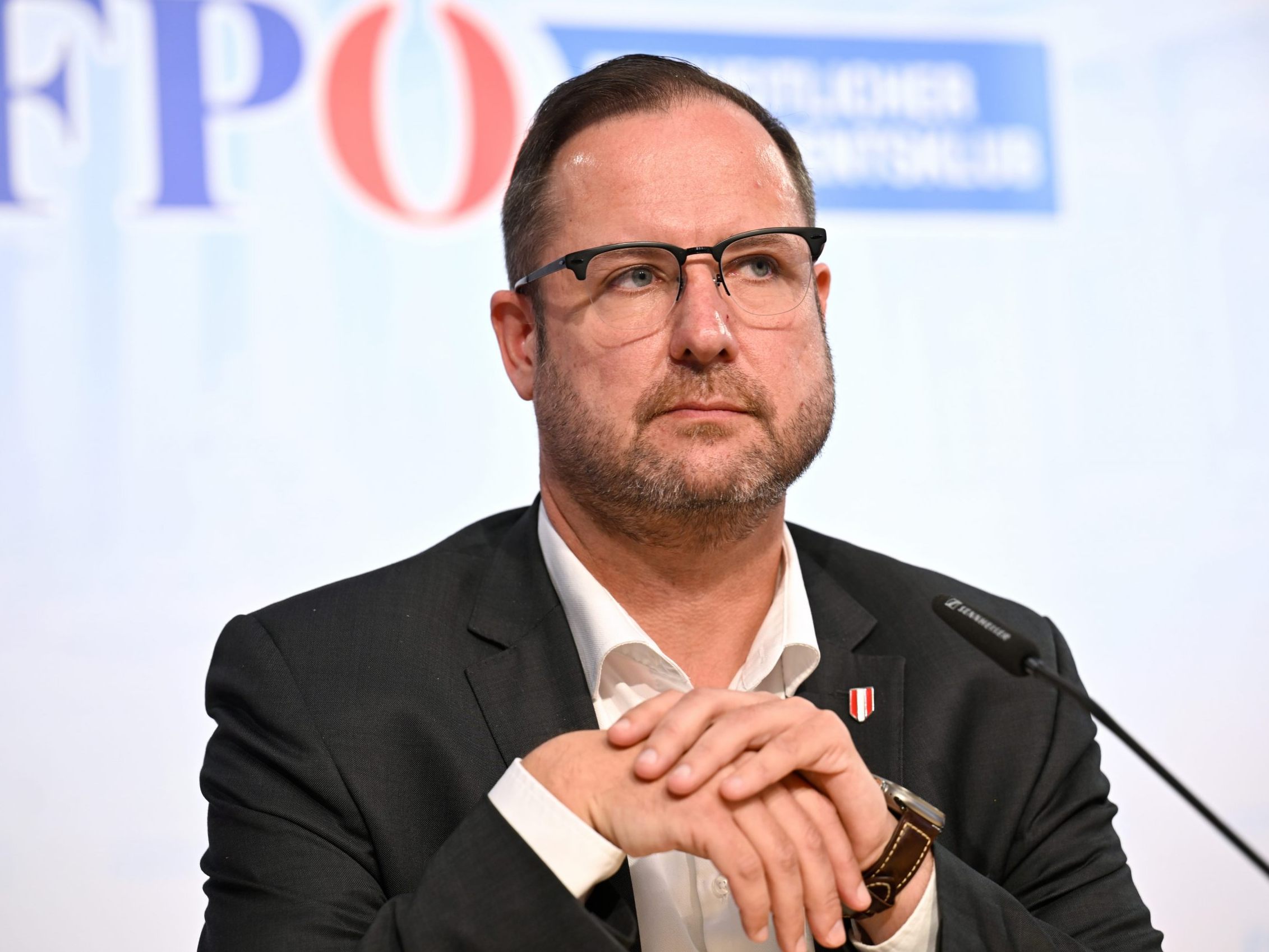 ÖVP und FPÖ haben sich am Montag rund um den SPÖ-FPÖ-U-Ausschuss einen Schlagabtausch geliefert.