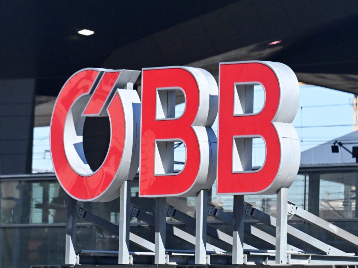 Der Servicejet ersetzt dieselbetriebene Rettungszüge der ÖBB.
