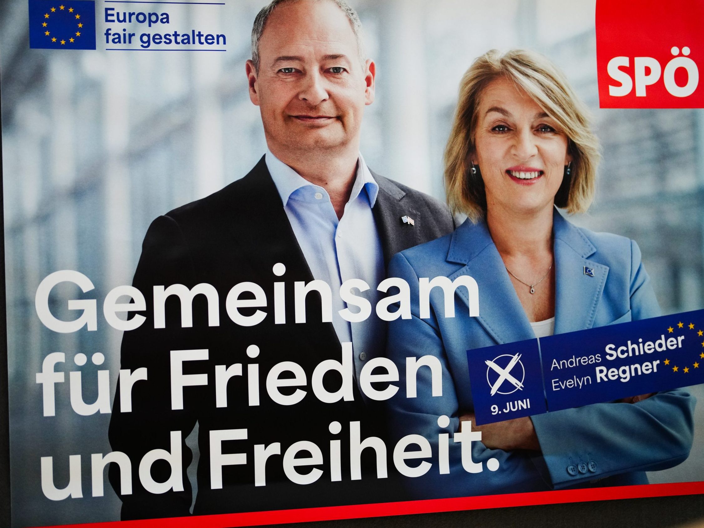 SPÖ will Arbeitsplätze wieder nach Europa holen. SPÖ will Arbeitsplätze wieder nach Europa holen.