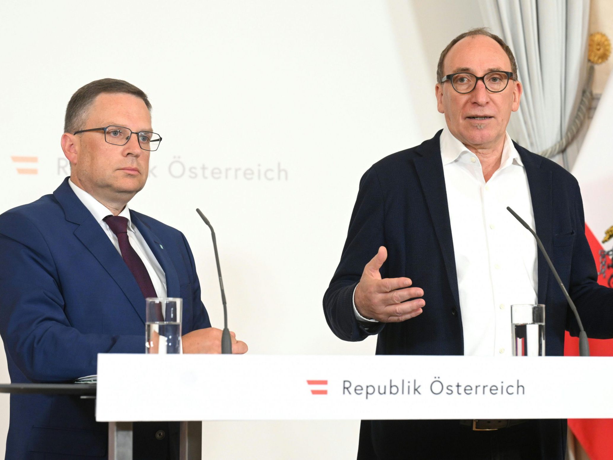 Wöginger und Rauch informierten über die Inhalte des neuen Pflege-Pakets.