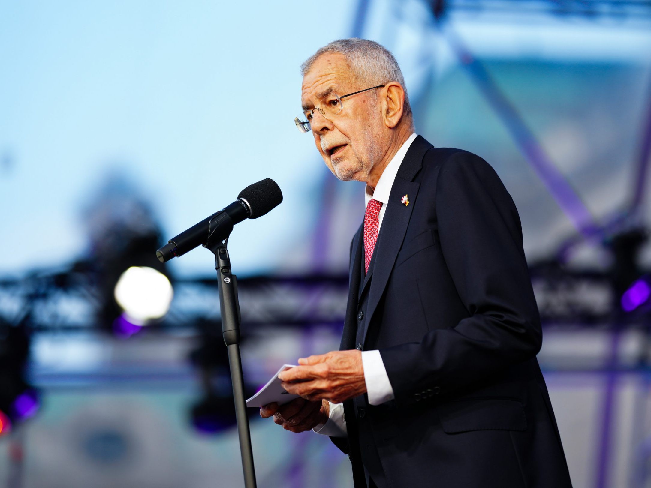 Van der Bellen beendet seinen Schweden-Besuch. Van der Bellen beendet seinen Schweden-Besuch.