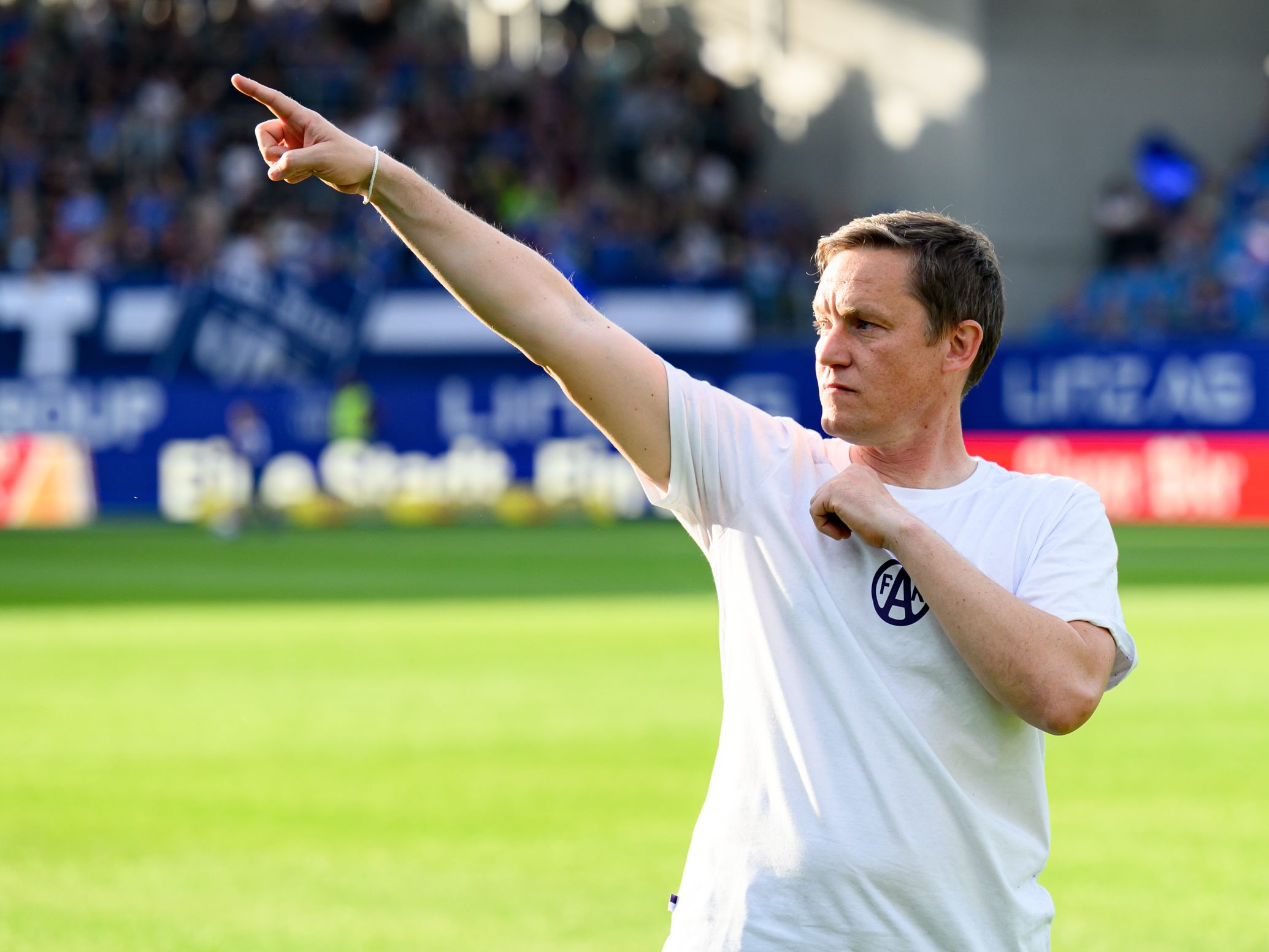 Austria Wien mit 2:1 bei BW Linz. Austria Wien mit 2:1 bei BW Linz.